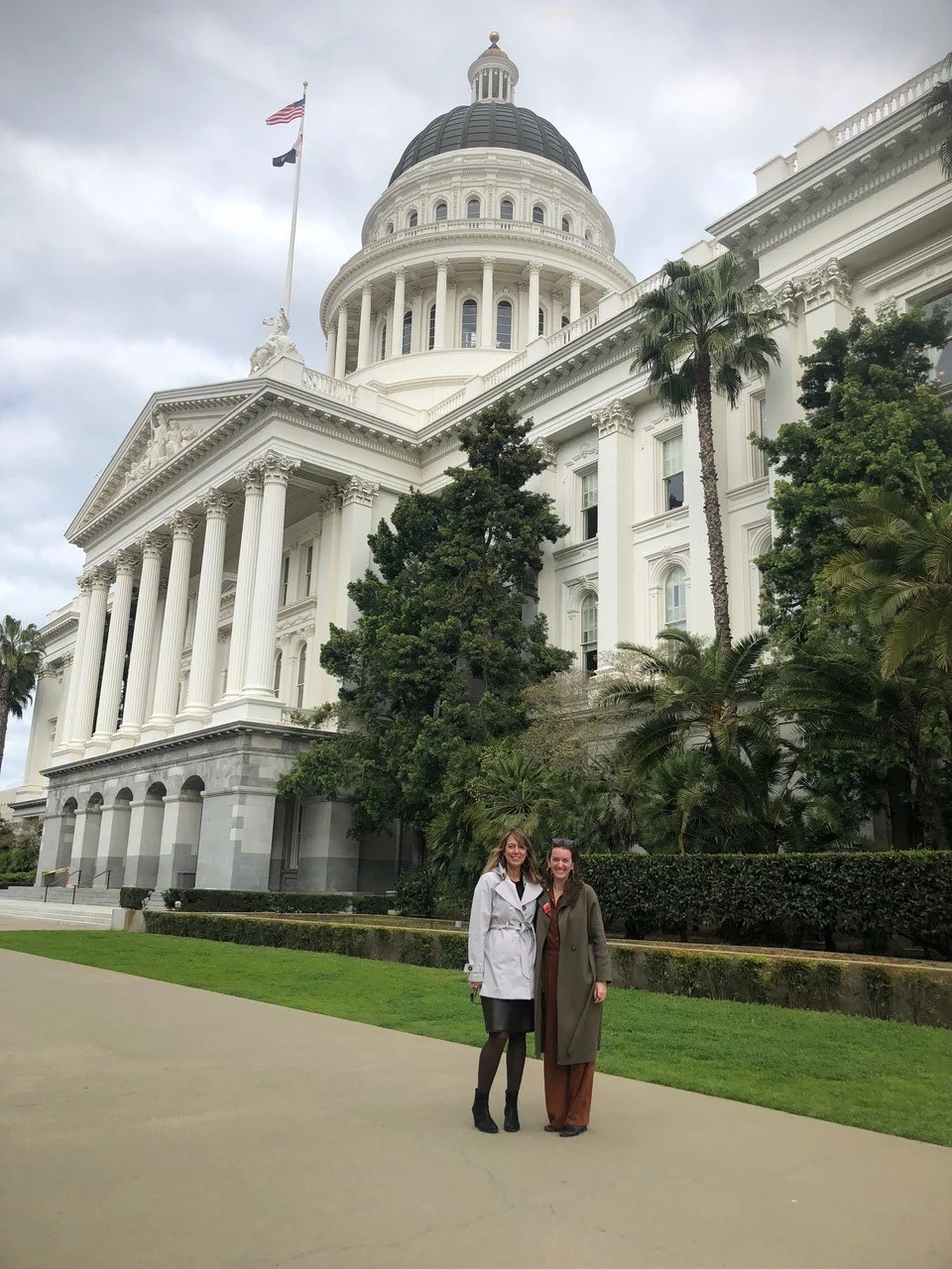 190409 JULIE WHITNEY CAPTIOL.jpeg