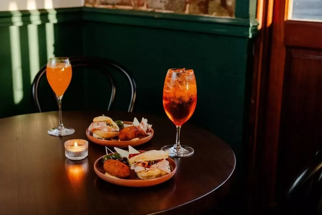 Start the weekend the Italian way&nbsp;🍹&nbsp;Friday &amp; Saturday 4pm-6pm. $10 Spritz, Negroni &amp; Americano + more.