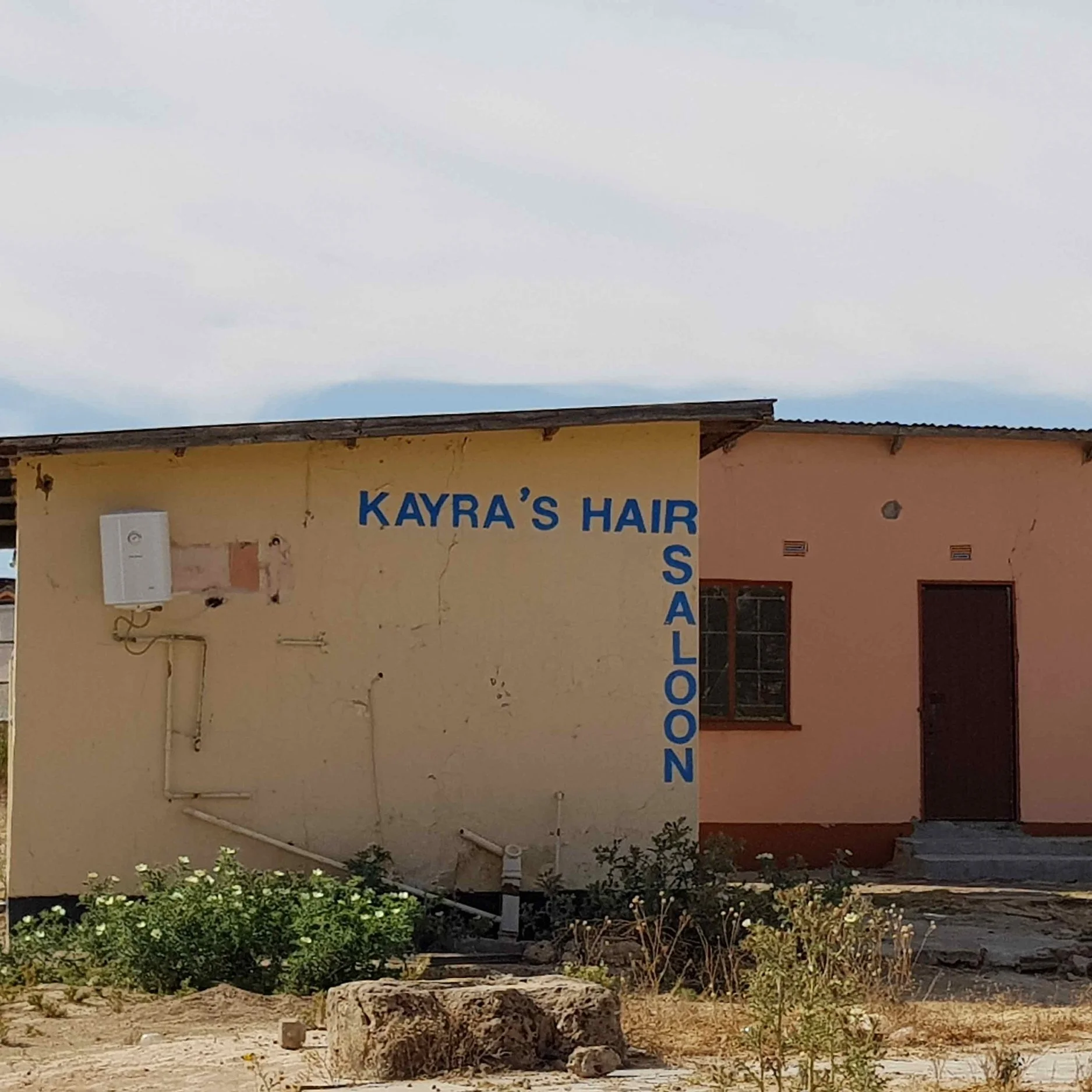 Kayra hair Saloon_letlhakeng.jpeg