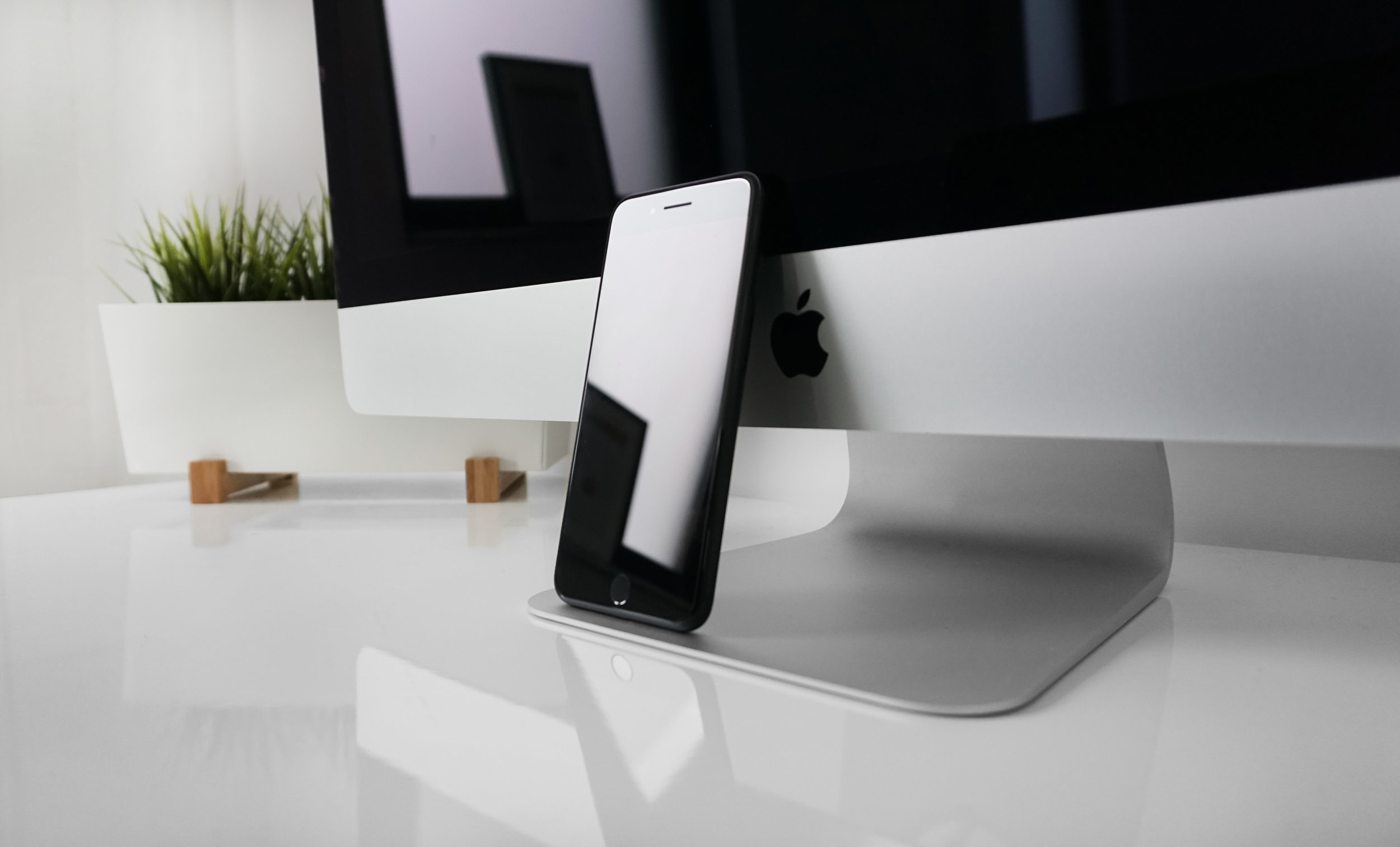 Why can't I be an Apple fanboy mom?