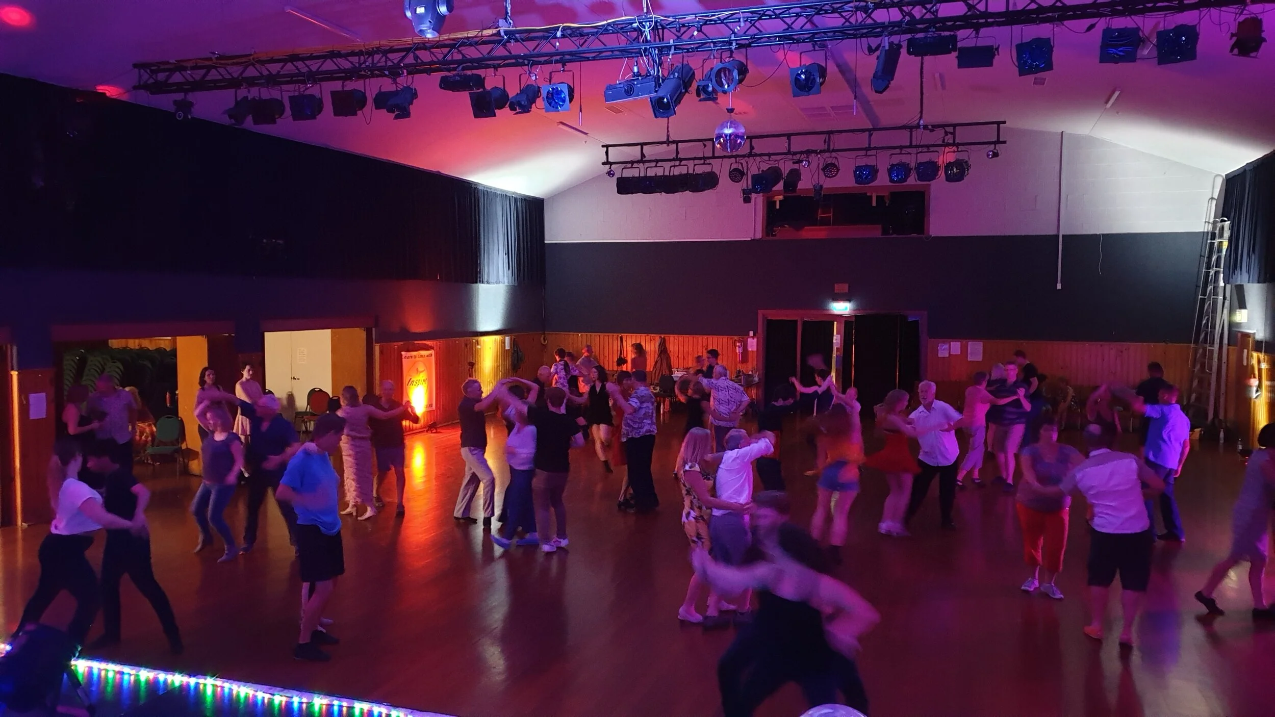 3. sat night dance party ss 2020 (22).jpg