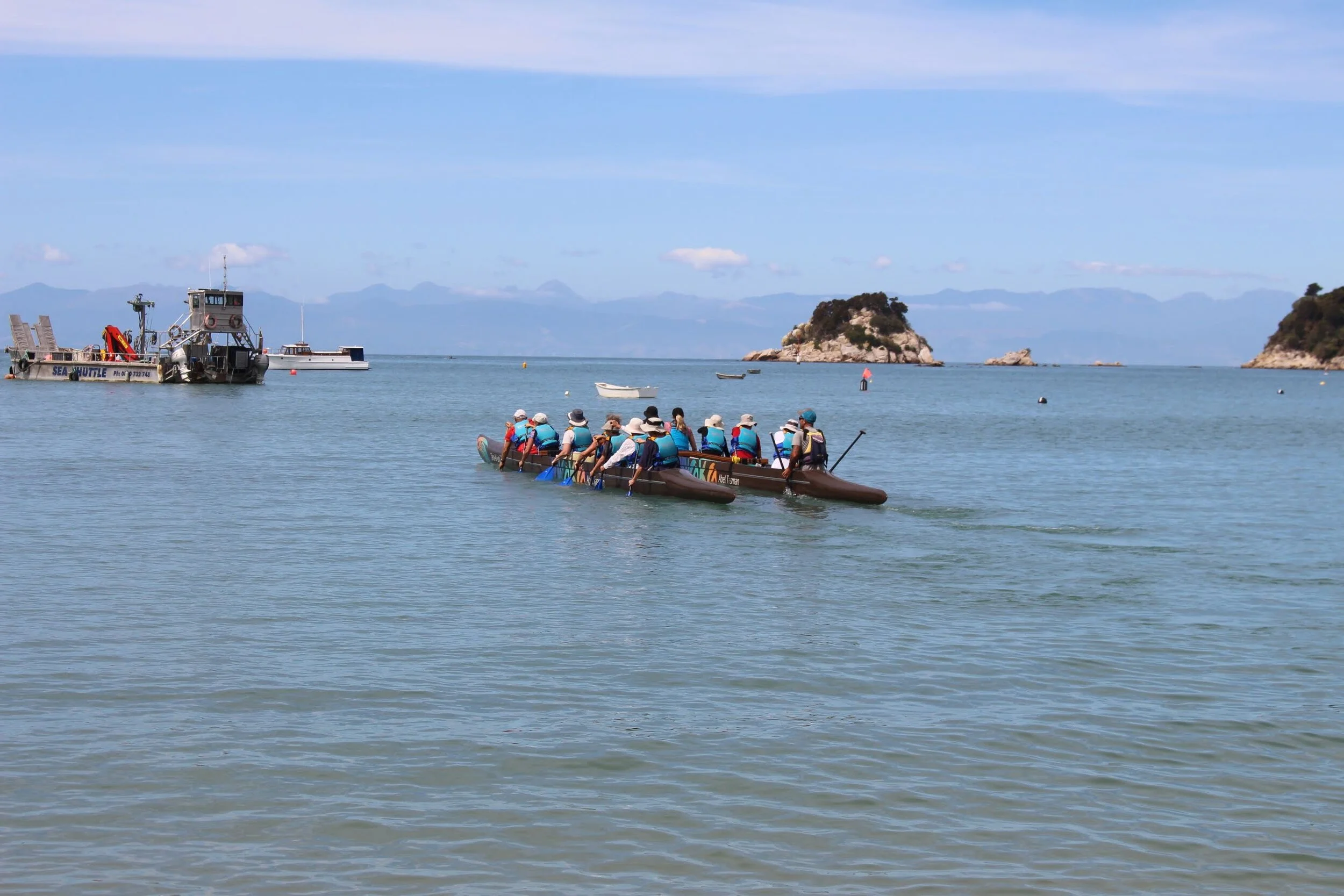 5. sunday waka ss 2020 (3).jpg