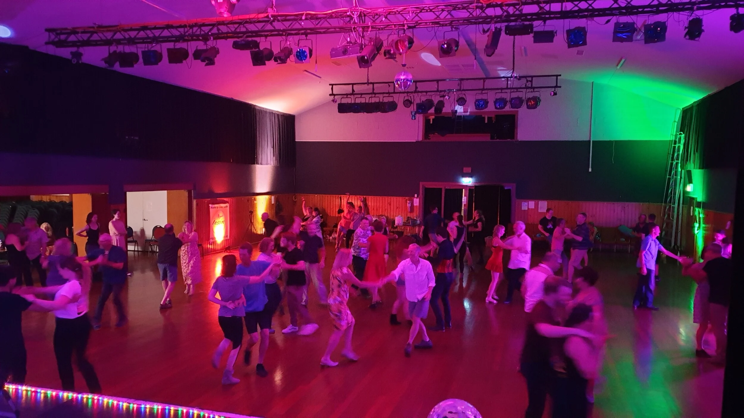 3. sat night dance party ss 2020 (18).jpg