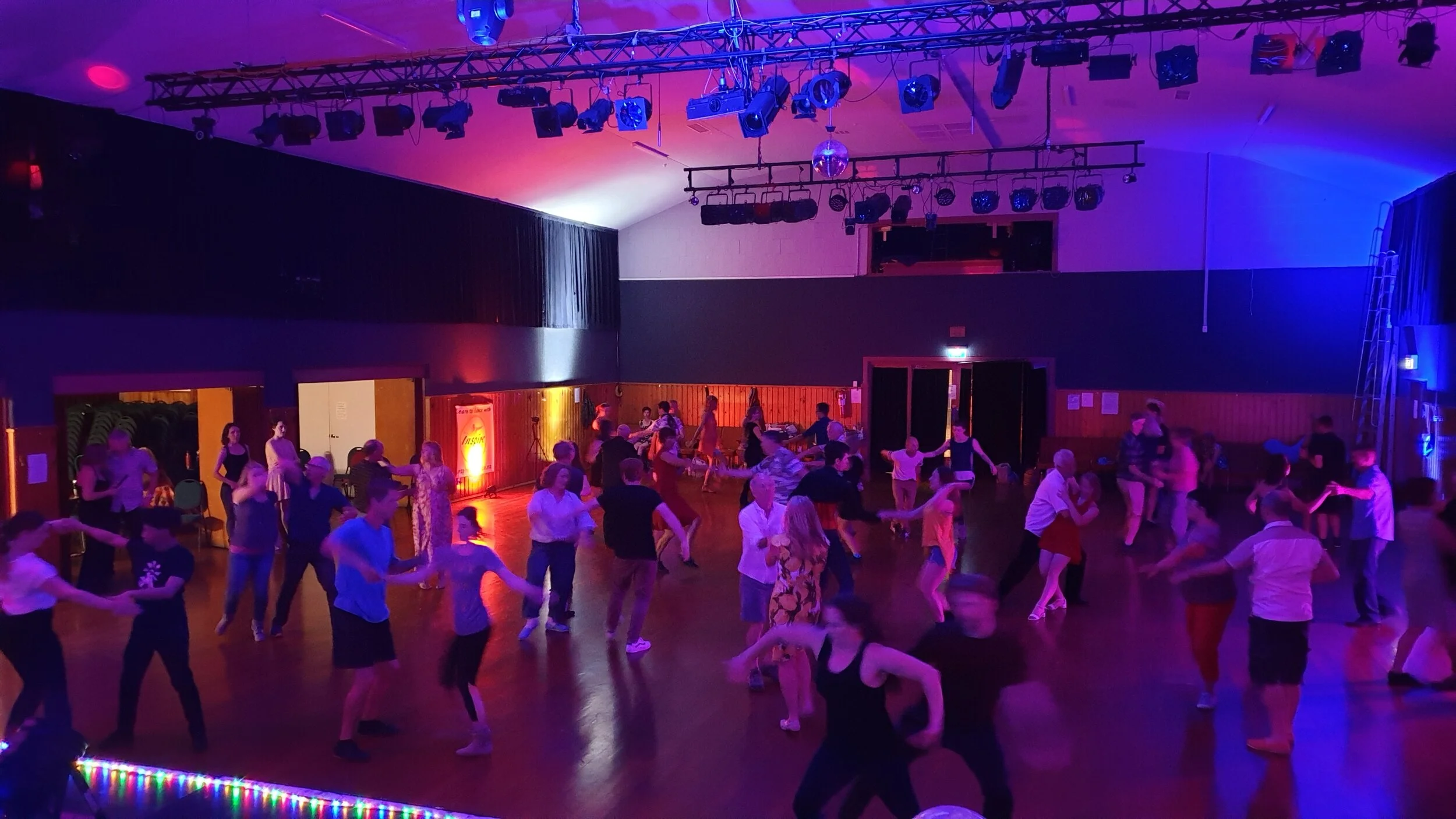 3. sat night dance party ss 2020 (21).jpg