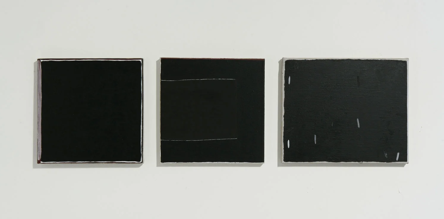 Aporia (Trilogy) II, 25 x 25cmL, 25 x 25cmC, 25 x 30cmR, 2011 (Series 1)
