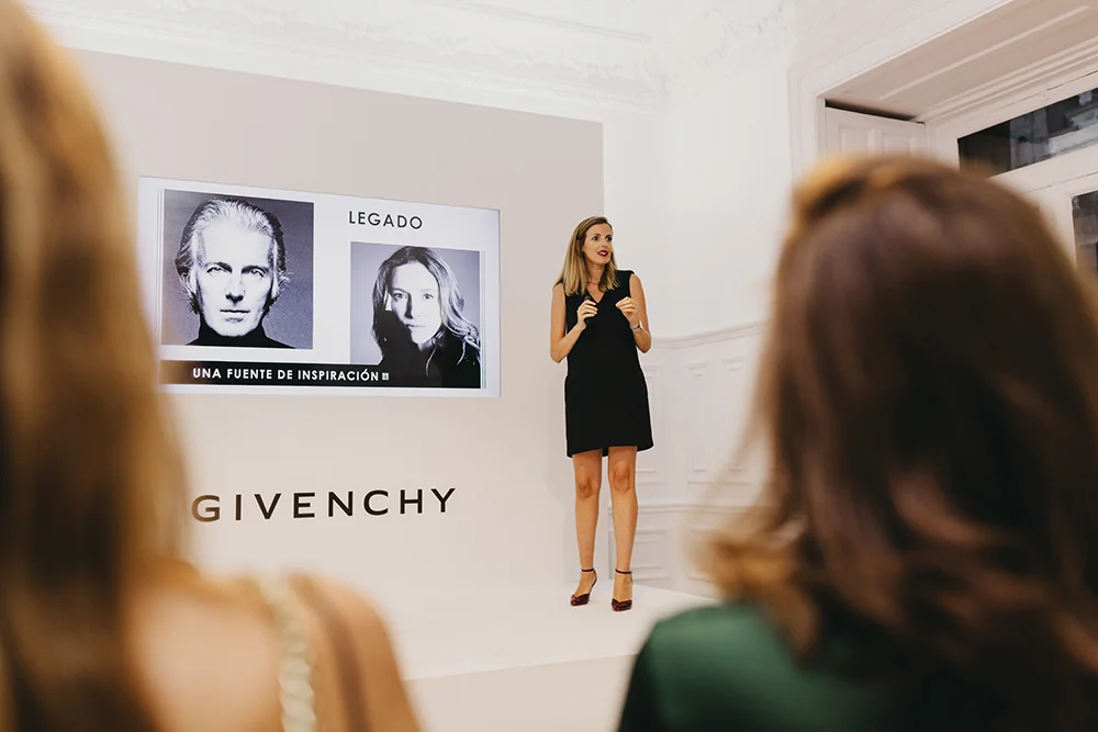 098ElenaBau_GivenchyLinterdit.jpg