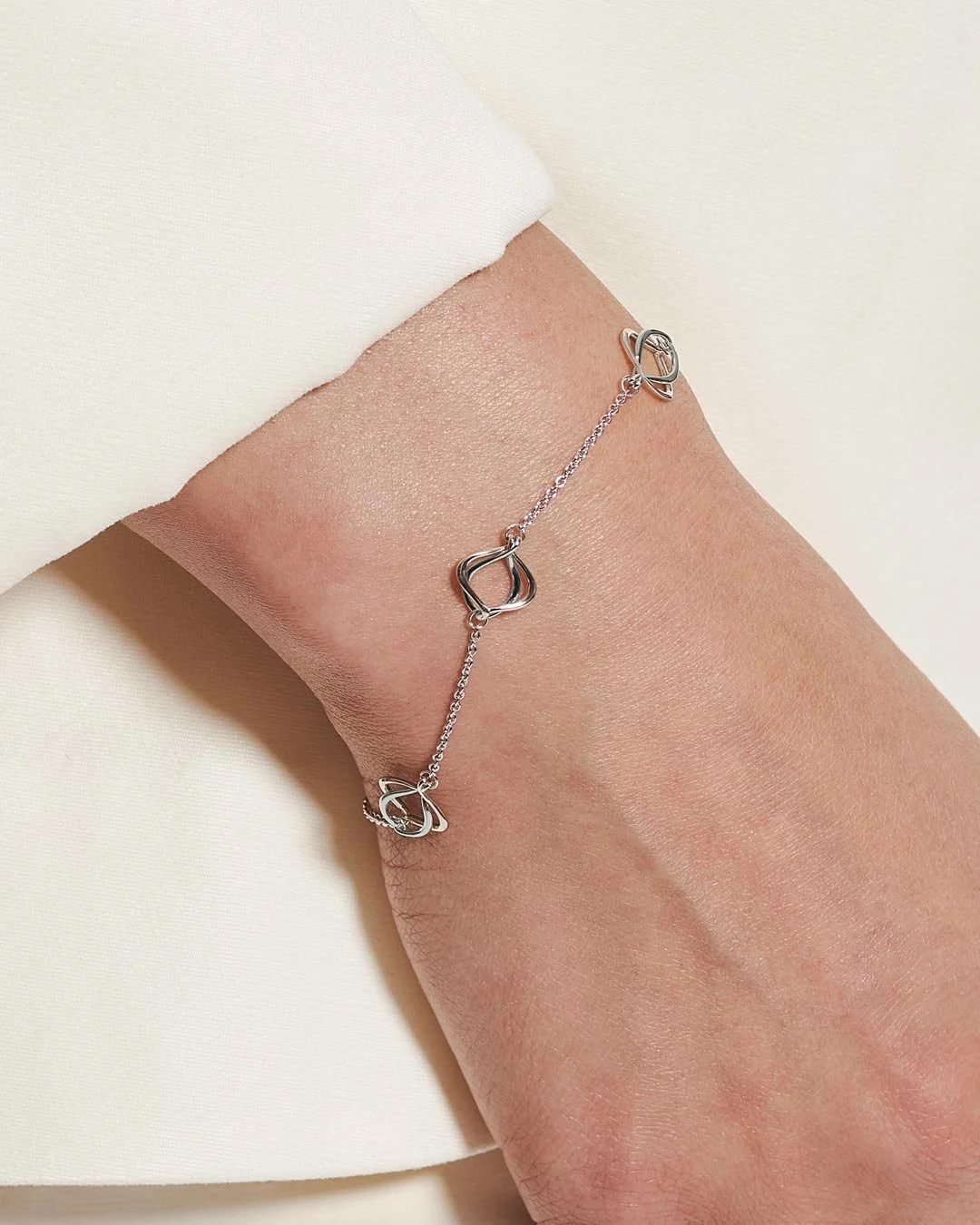 Model_wears_Alicia_Fine_Station_Bracelet.jpg