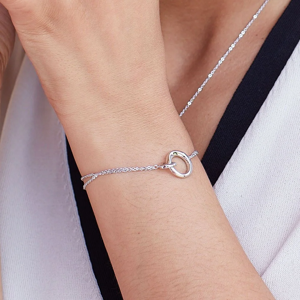 Model_wears_Bevel_Cirque_Link_Double_Chain_Bracelet.jpg