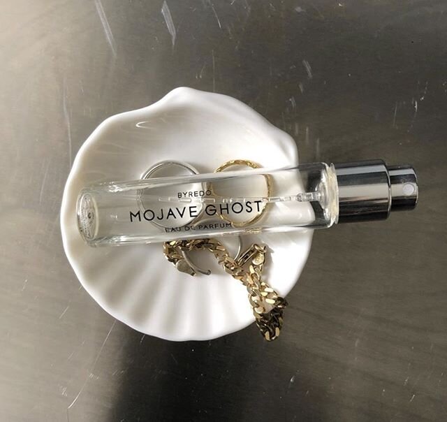 MARIA armb&aring;nd via @fashionobsessed 😍
..
By Olea kolleksjonen f&aring;r du kj&oslash;pt hos @bjorklundofficial
#byolea #byoleaofnorway #norskdesign #jewellery #jewlery #dainty #daintyjewlery