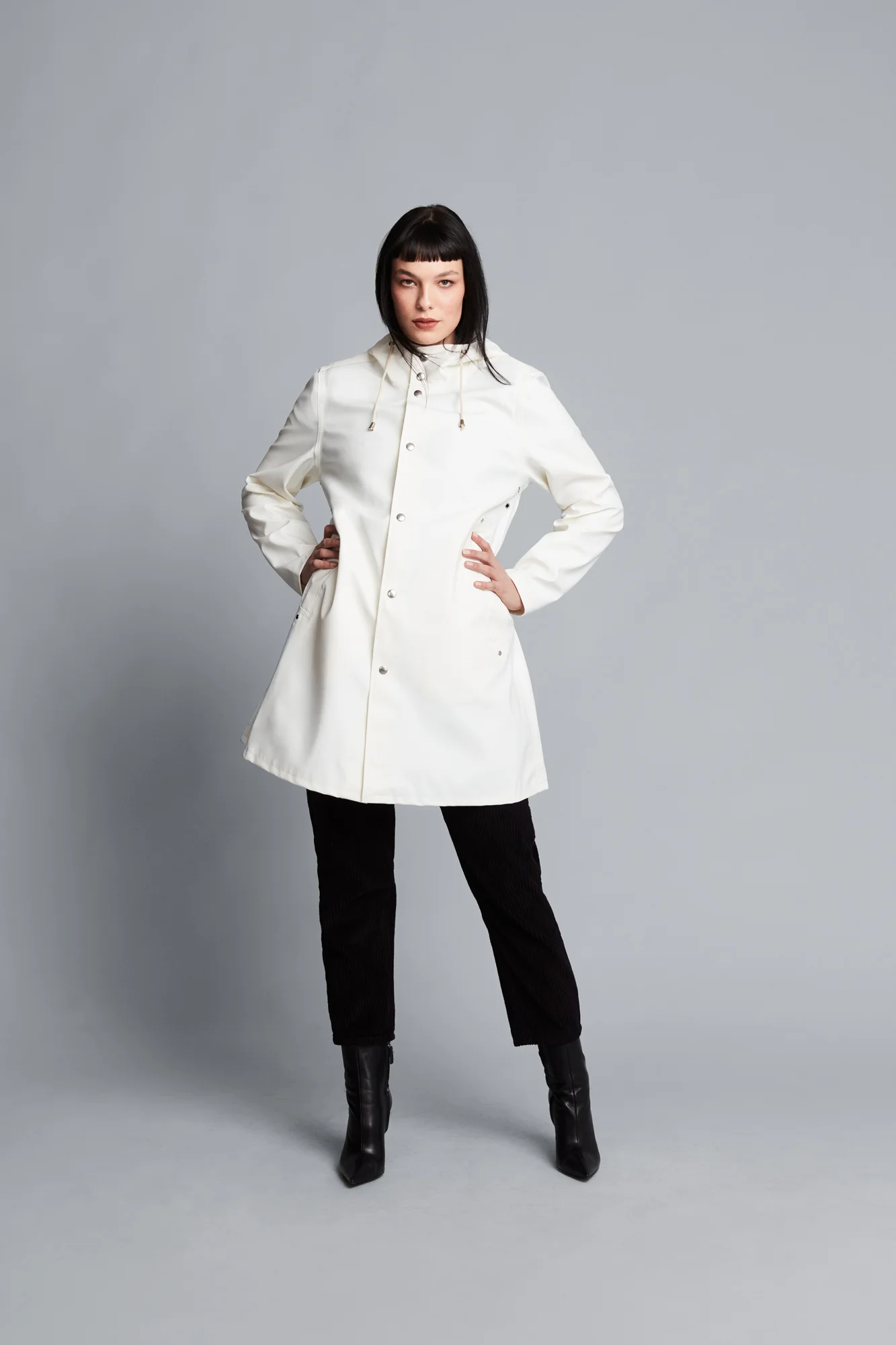Flare white — Reykjavik Raincoats