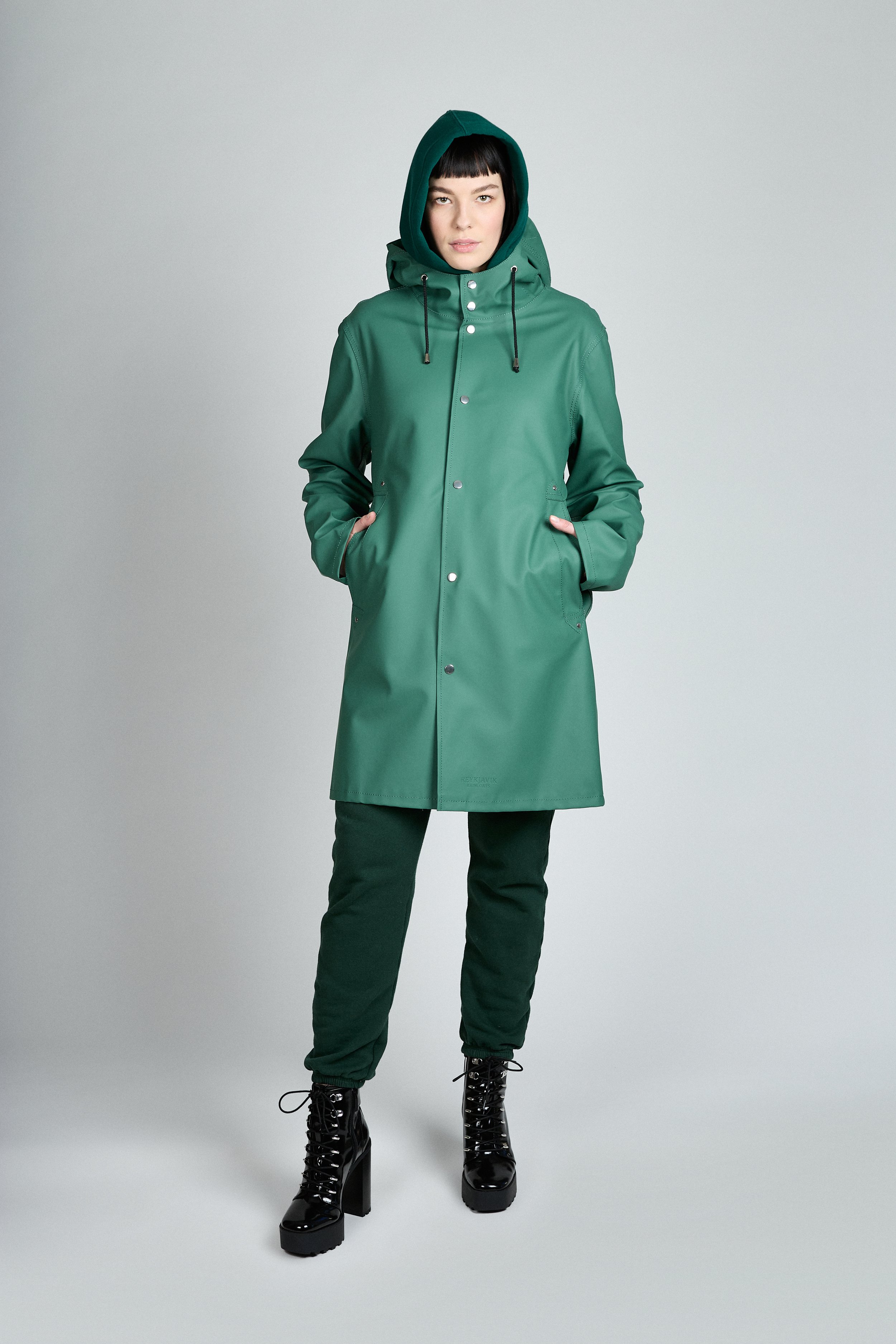 Classic army green — Reykjavik Raincoats