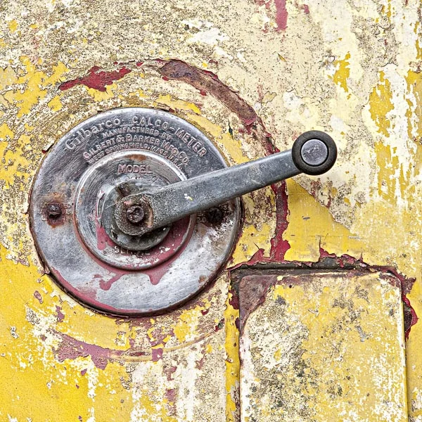 CPS01 Calco-meter Pump Study I. Colour abstract photographs by fine art photographer Paul Coghlin. Limited edition photographic prints.