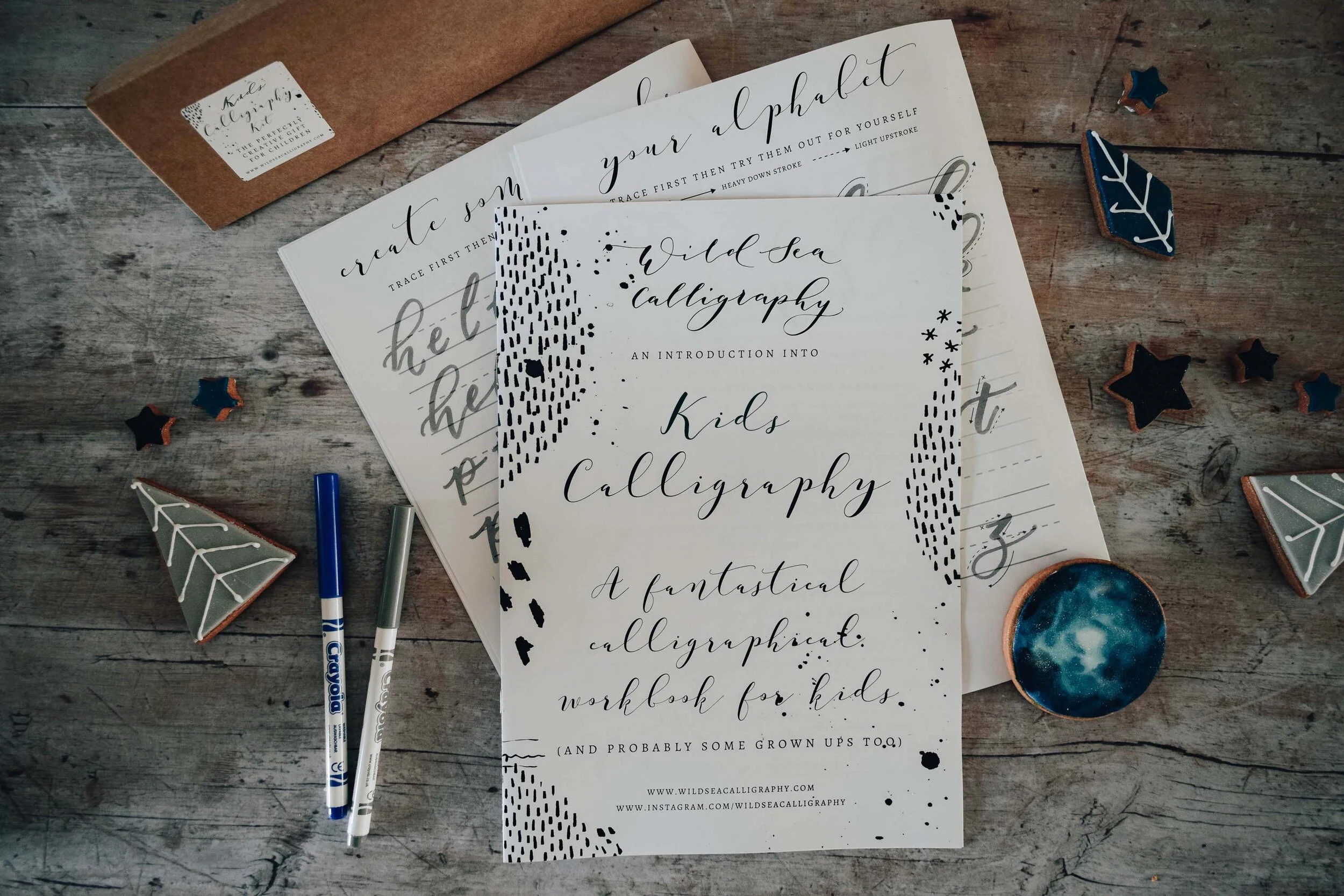 kids-calligraphy-kit-06LOW.jpg