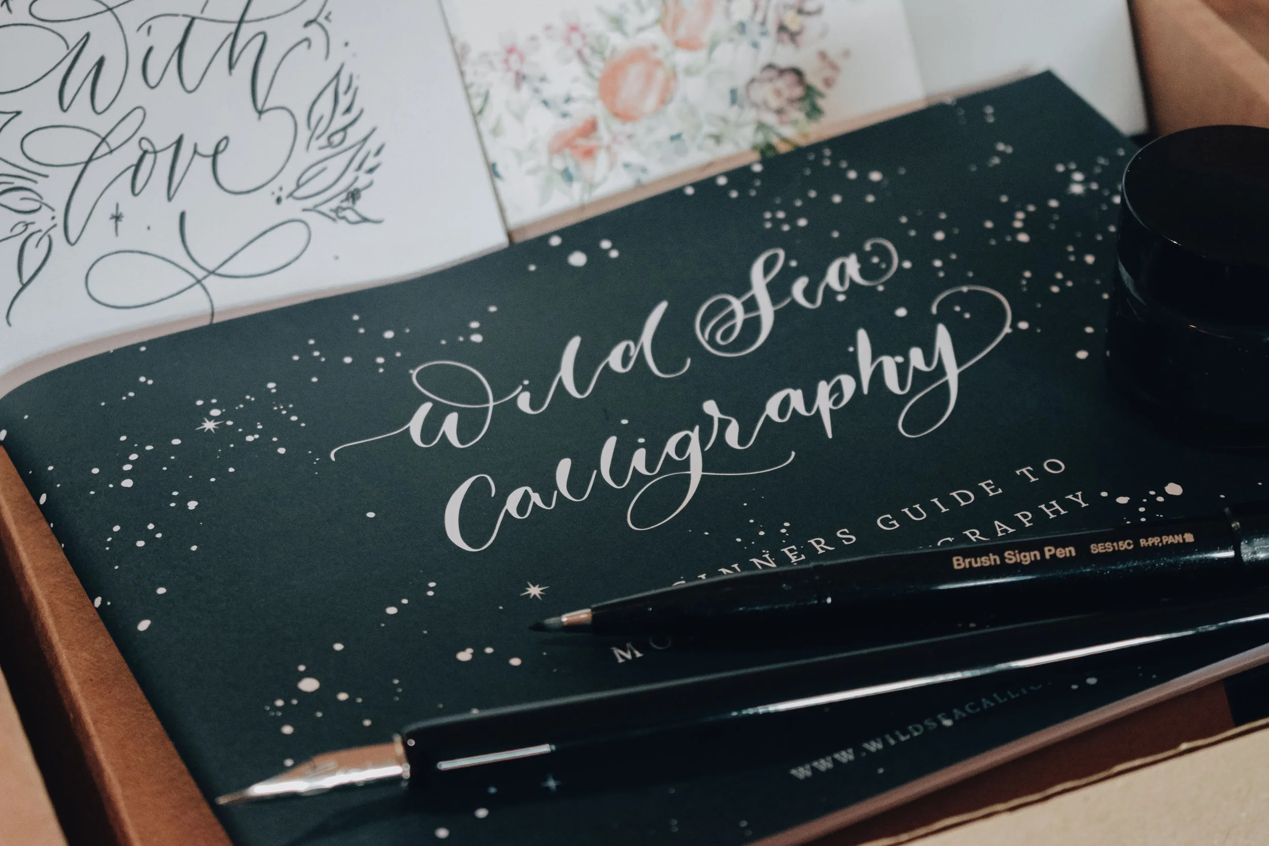 Beginners-Modern-Calligraphy-Kit-19.jpg