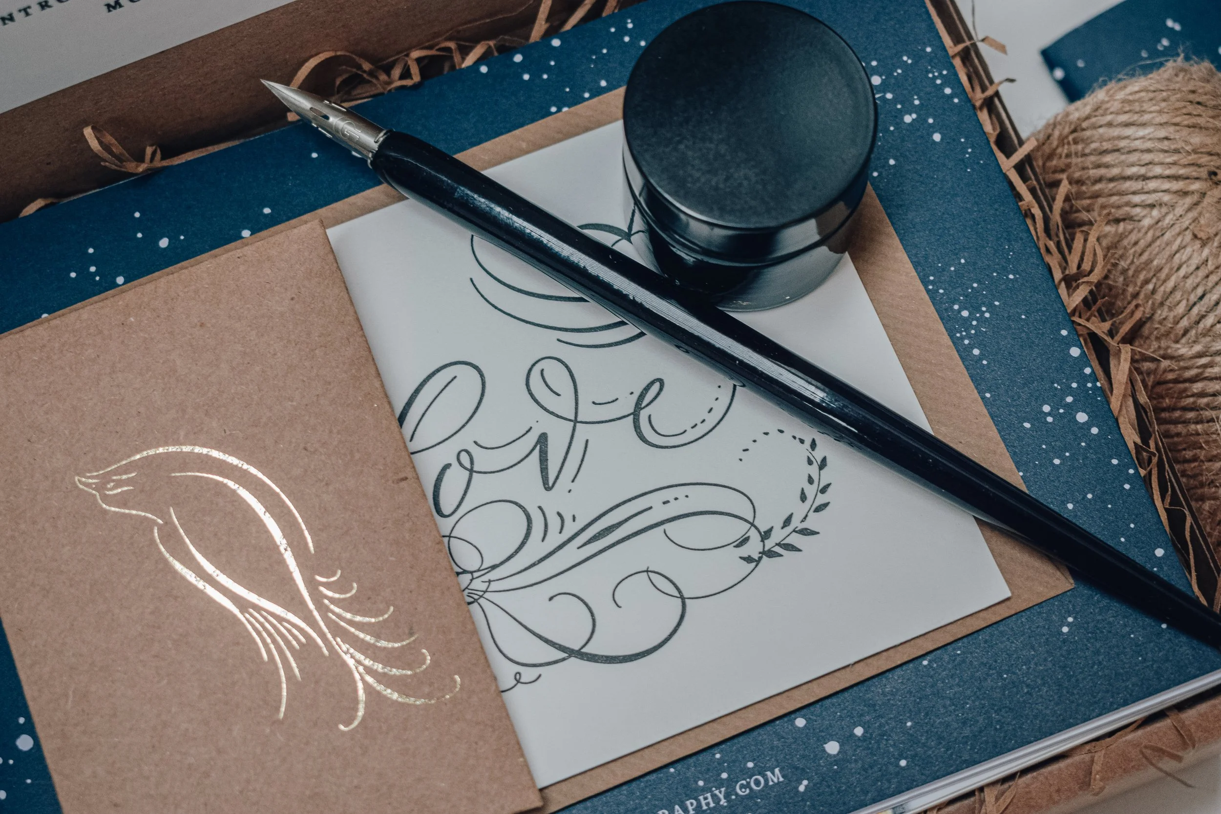 Beginners-Modern-Calligraphy-Kit-12.jpg