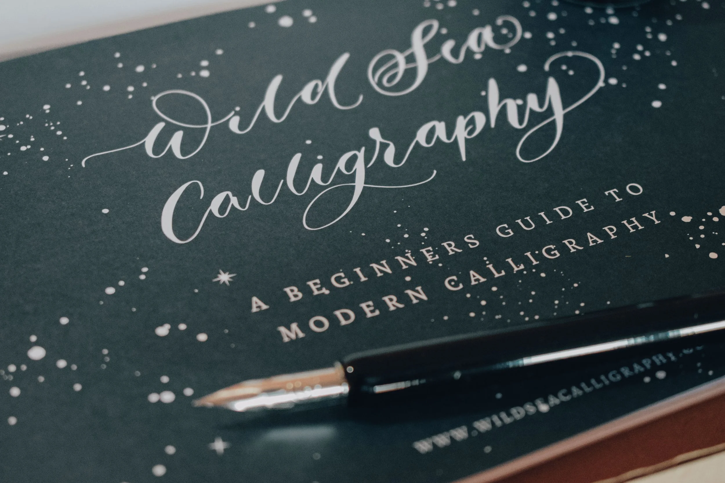 Beginners-Modern-Calligraphy-Kit-23.jpg