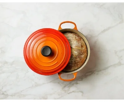rs4199_ss-palette-flyer-4th-spread-_bread_-step-5-lpr-lecreuset.1516379654.jpg