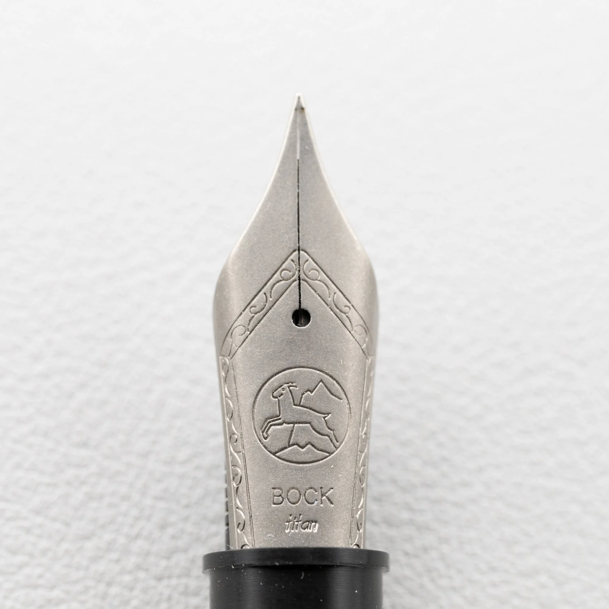 Bock #8 - Fine - Titanium