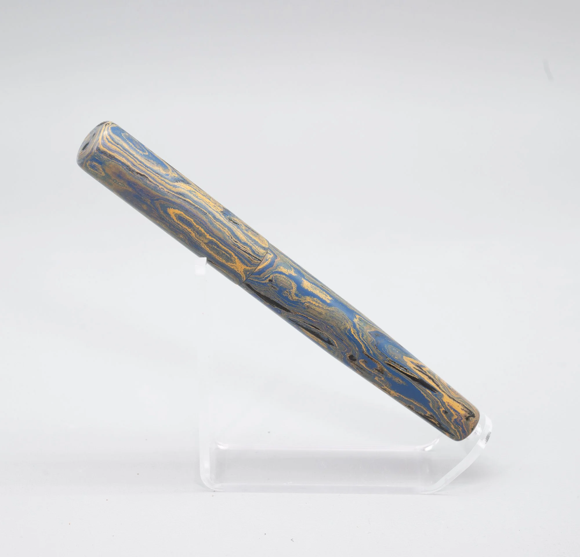 j2226-3.jpg