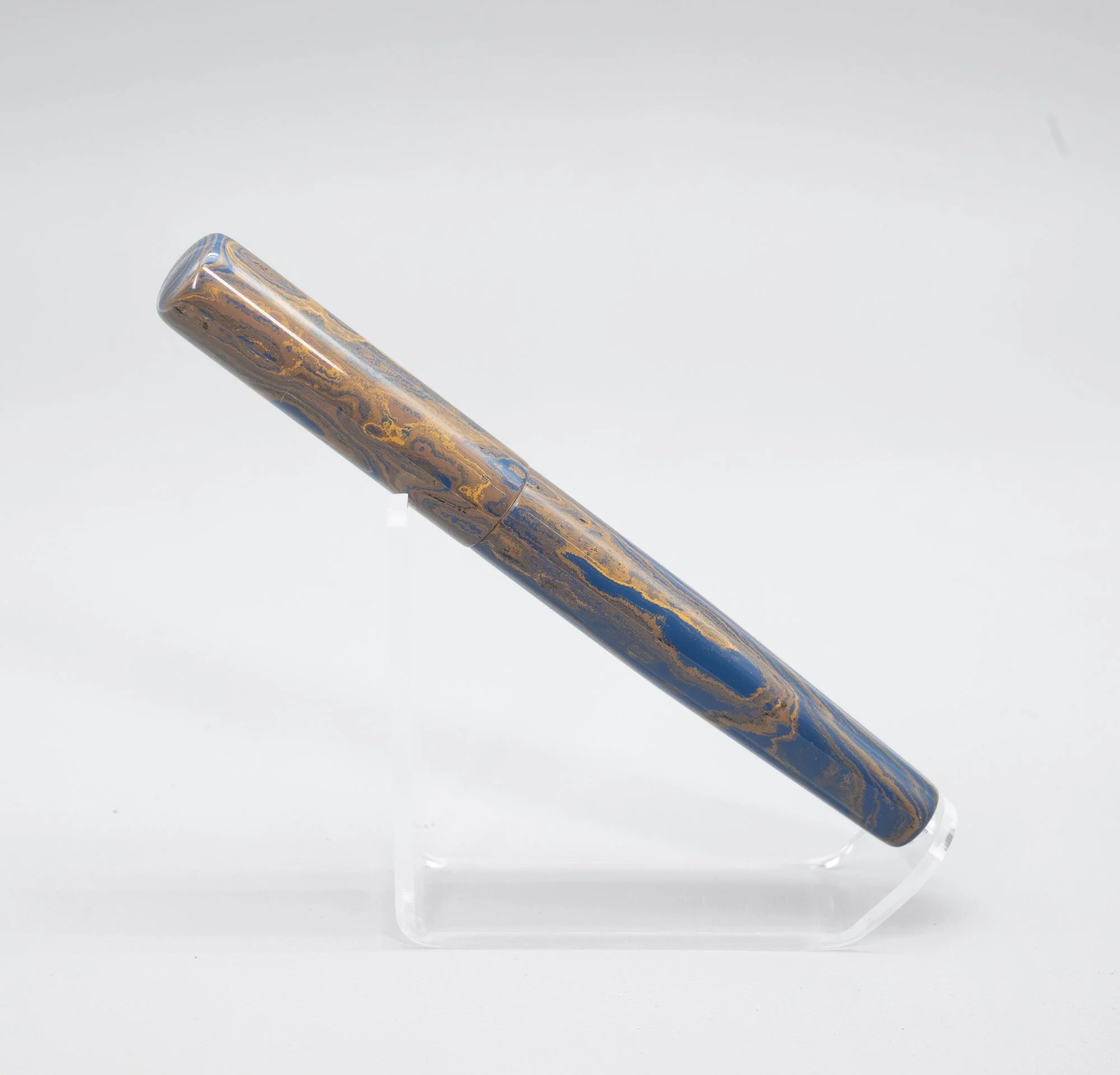 j2226-61.jpg