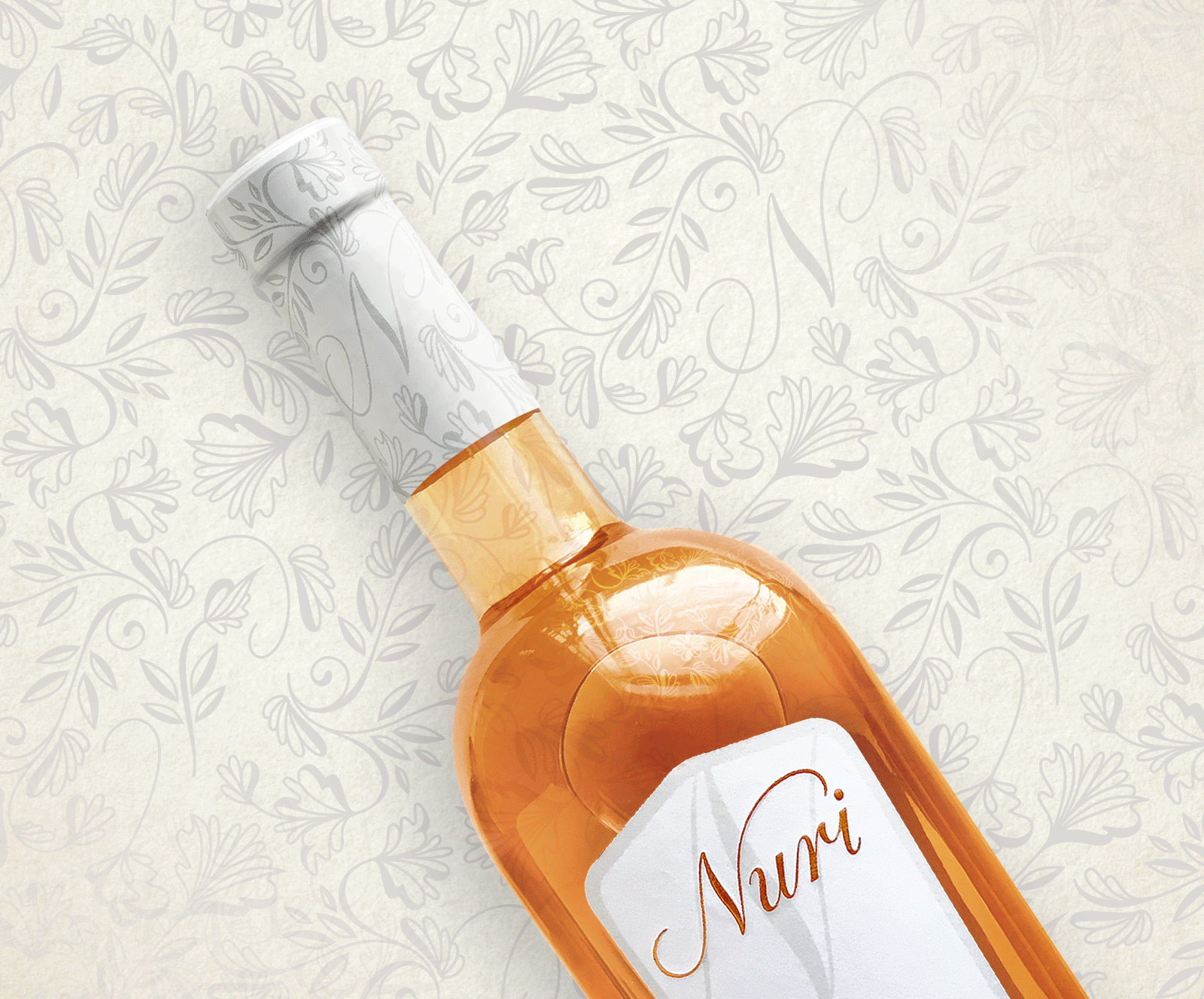ROCA WINES >> DISTINGUISHED AS ROSÉ WINE OF THE YEAR, AND LAUNCH IN INTERNATIONAL MARKETS Luxury branding and packaging development for four generations’ vineyard & winery that turned a passion into a lifestyle.