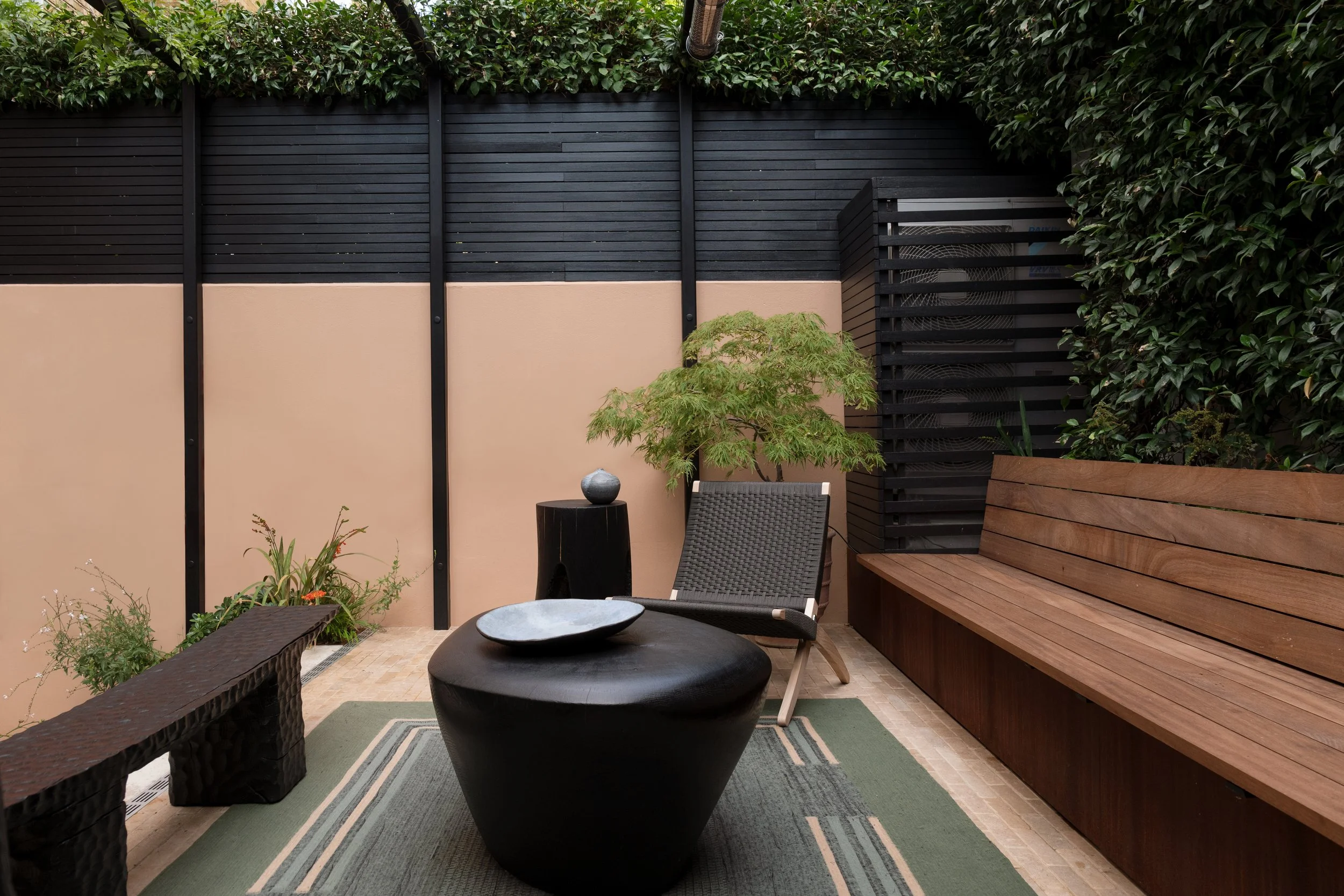 Scarsdale Villas 05.JPG