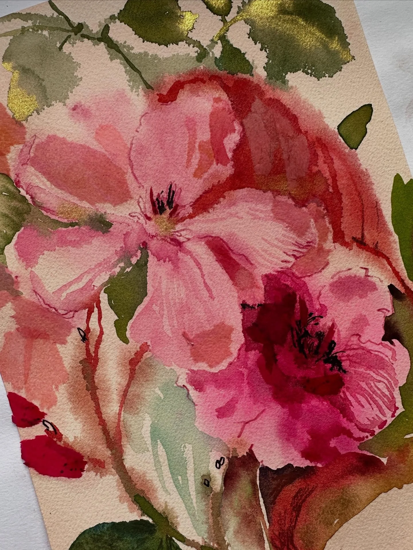 Another version of the same flowers. Big, sploshy one. I tinted the ground the same colour as my @hahnemuehle_uk toned sketchbook first - because I love painting flowers on that colour. So warm. 
I&rsquo;m off to the UK tomorrow. Will forage about th