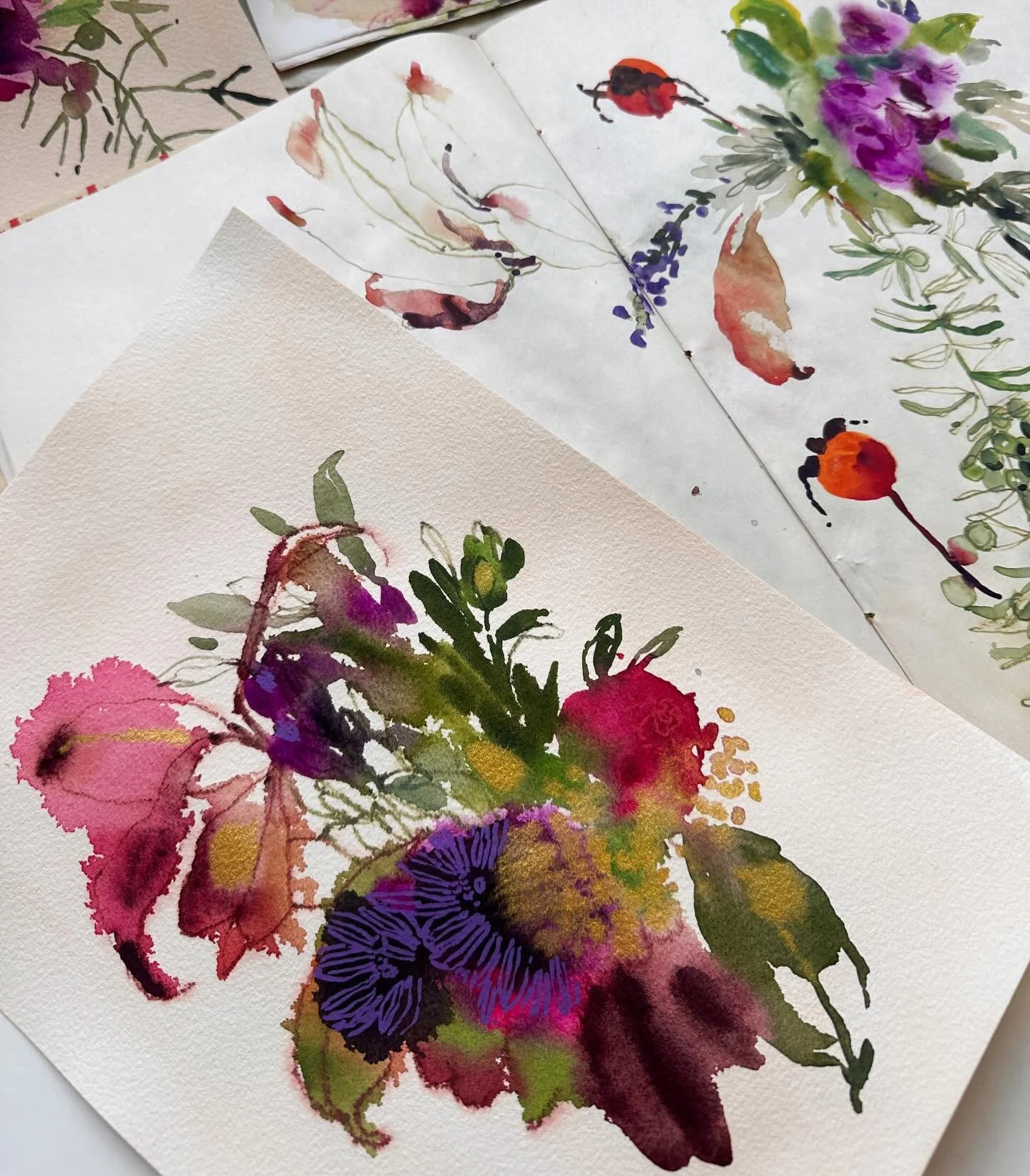 The purple lines are @meeden.art acrylic marker. Love the contrast against the watercolour bleeds. 

#abstractwatercolour #abstractfloral #watercoloronpaper