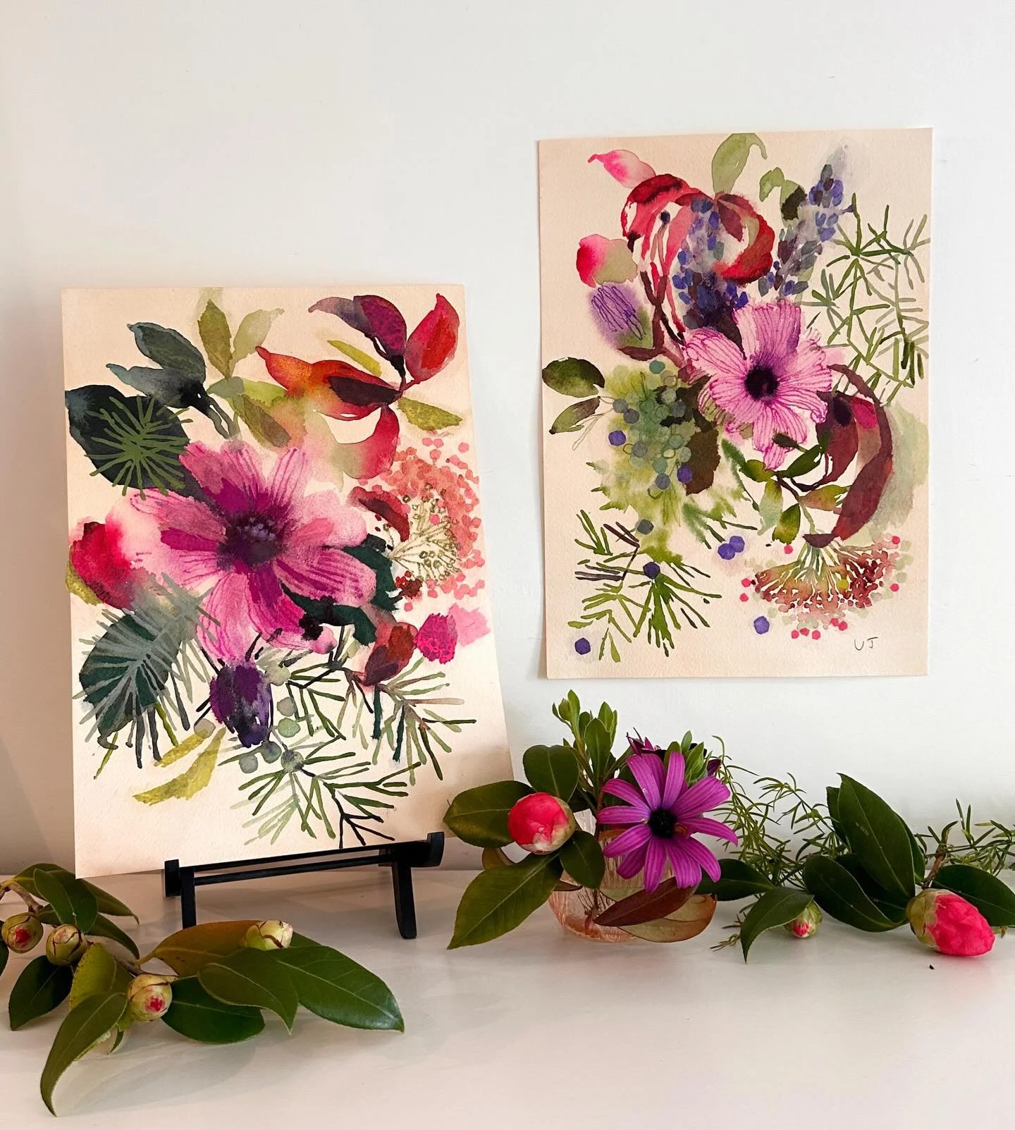 Styling my paintings with the flowers that inspired them. 

#watercoloronpaper #abstractflowers #mixedmediapainting
