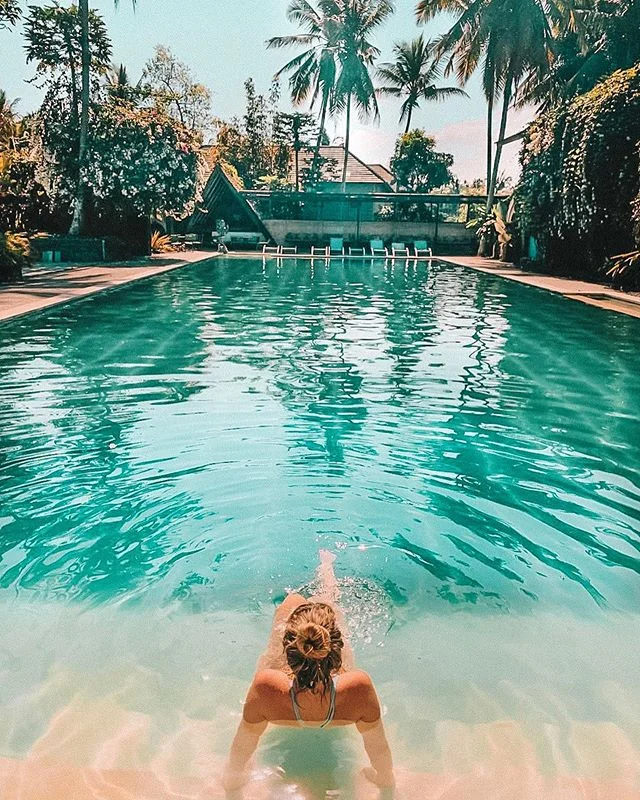 🌊Dip your toes in my joy,

And come swim awhile🌊 ✨🌊👉 Slide 🤗 Thank you for the yummy captures and sneaky video, Paleta!! @PaletaCalmQuality 
#Bali 
#Retreat 
#theo2awakening