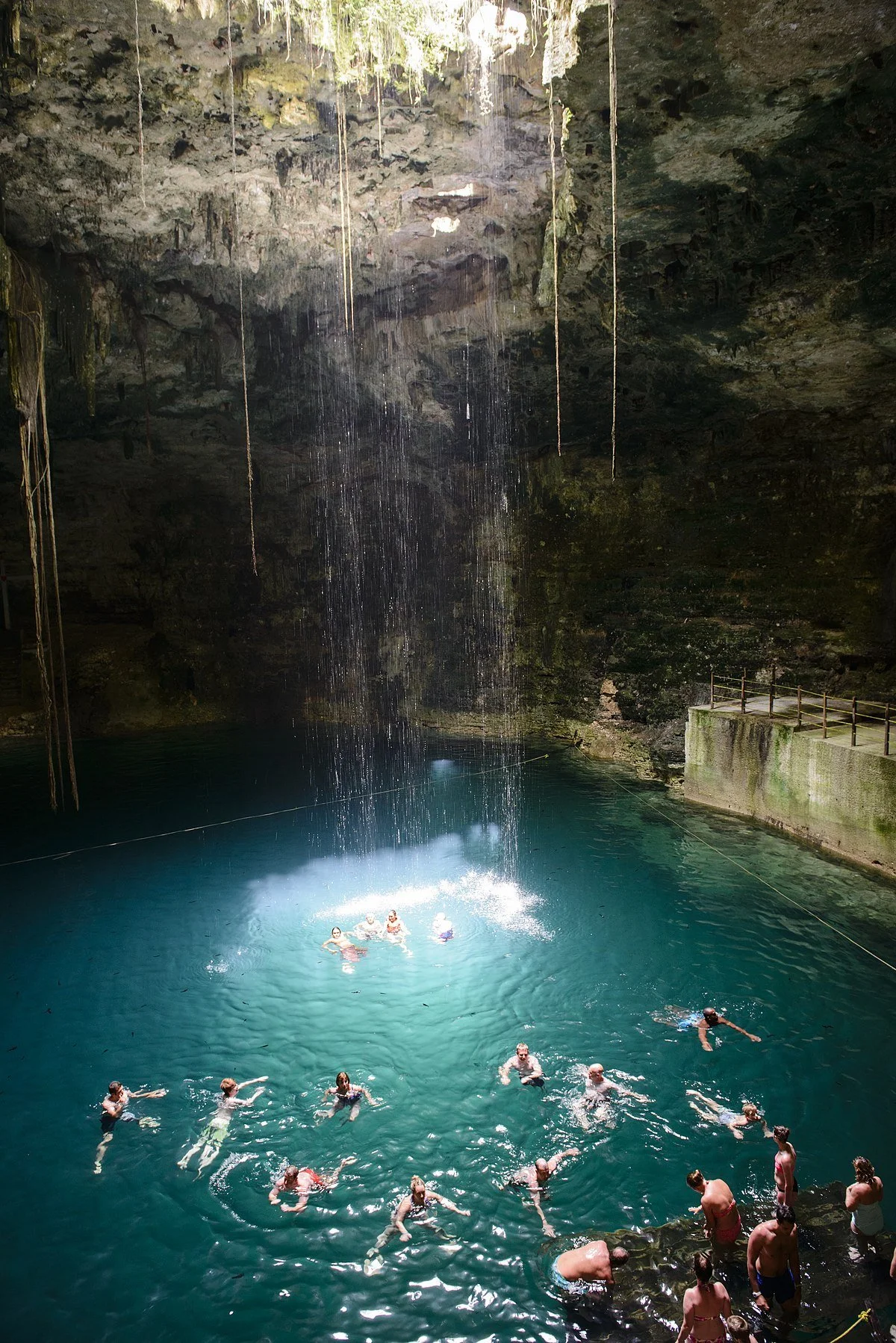 Cenote_2.jpeg