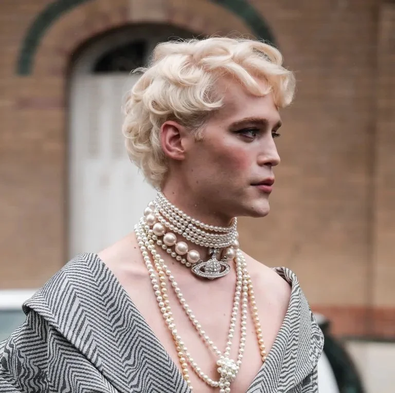 The Best in Beauty at Paris Fashion Week