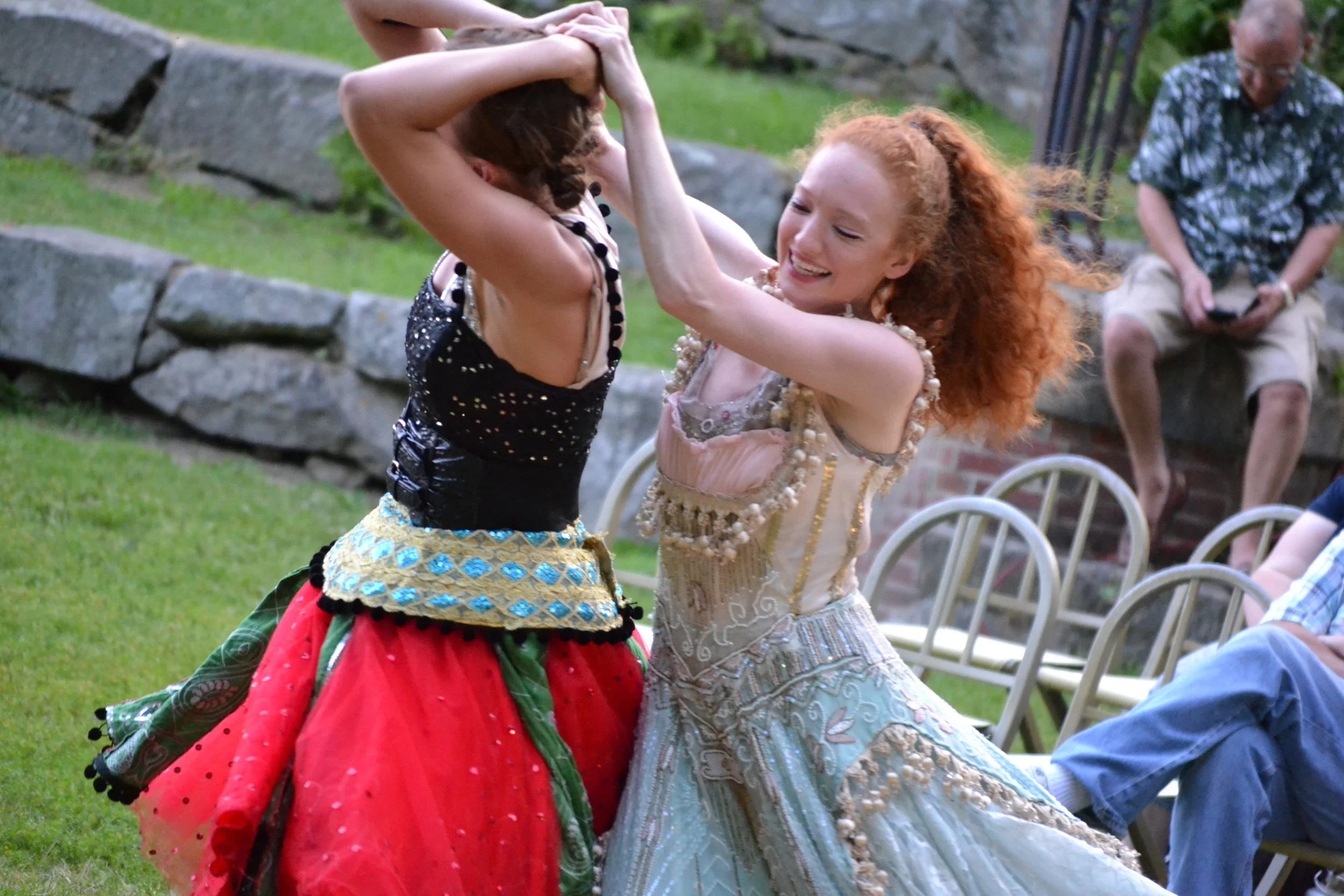 Kate and Bianca fighting