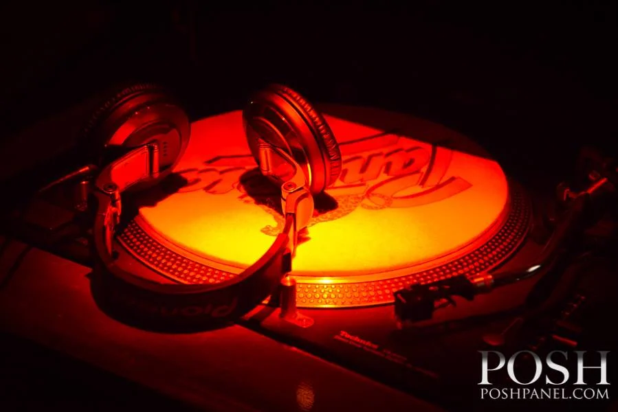 dj2.jpg