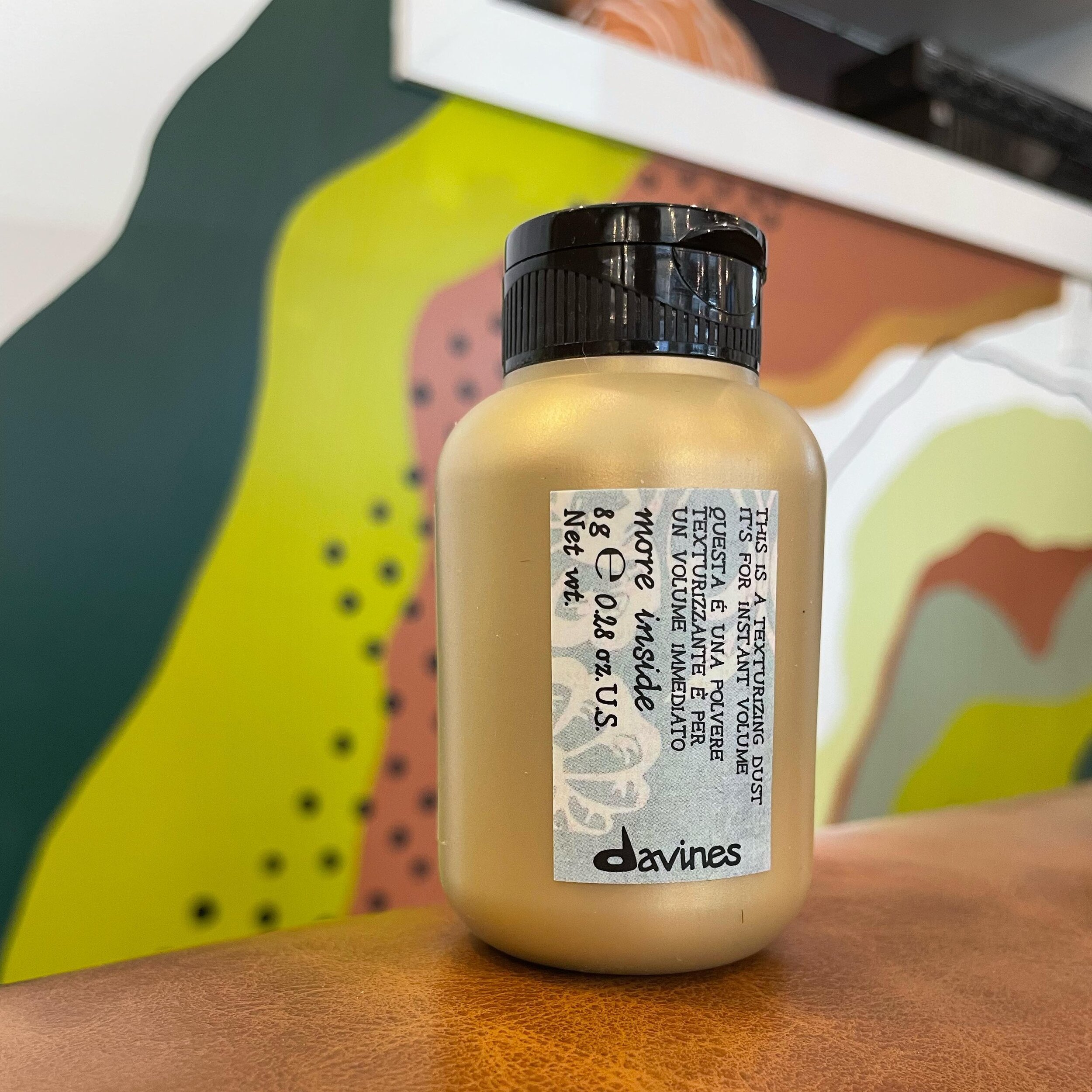 A sprinkle here, a sprinkle there. Texture dust gives the perfect lived-in look while adding weightless volume and hold. 

#nkyhair #nkysalon #cincinnatihair #cincinnatisalon #vegansalon #veganhaircare #davines #davinessalon