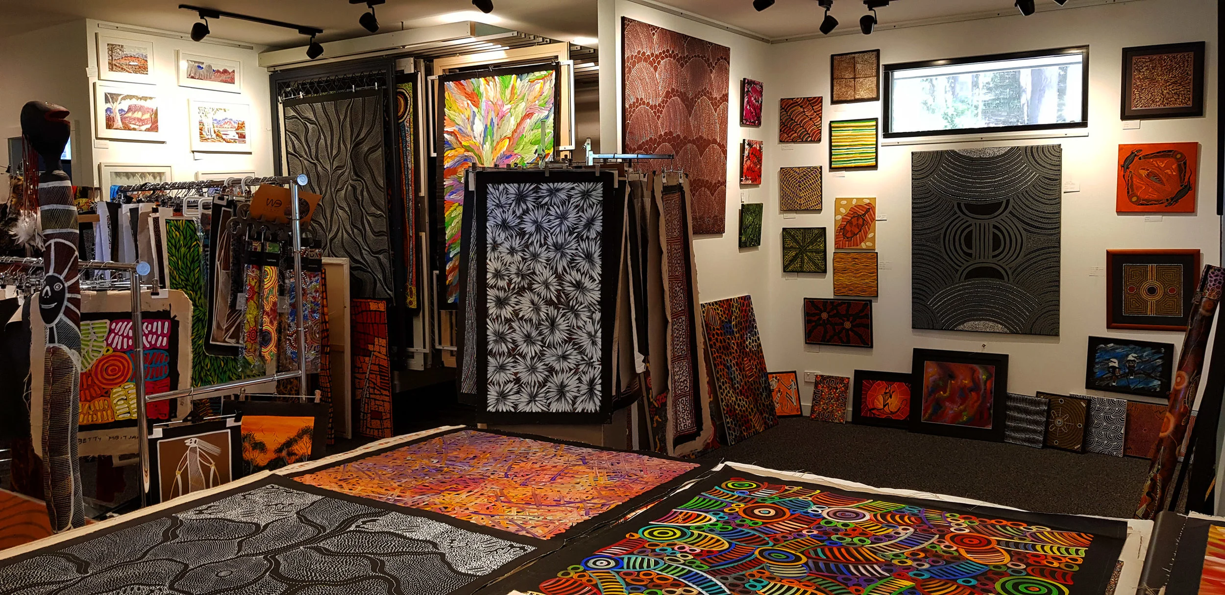 gallerypic_main_small.jpg