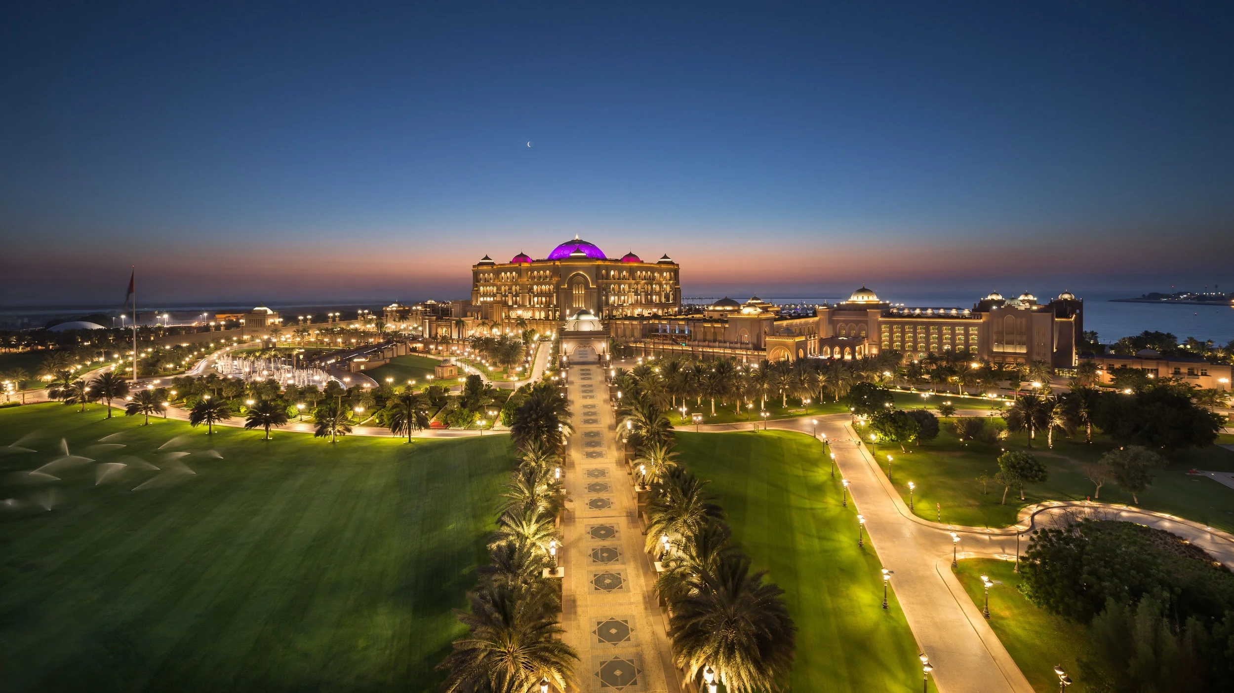 Emirates+Palace+-+Dusk.jpg