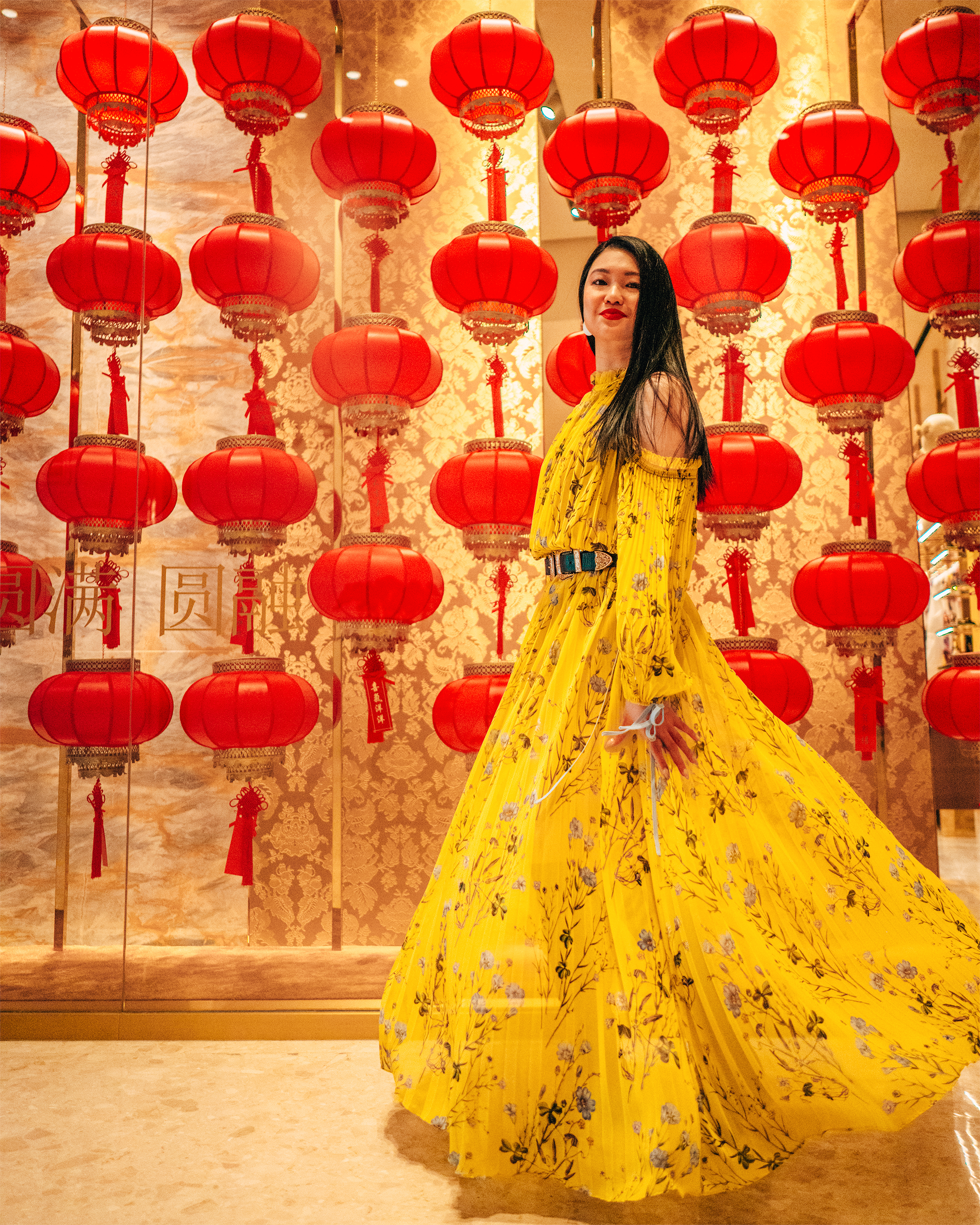 Can’t get enough of these Chinese lanterns!
