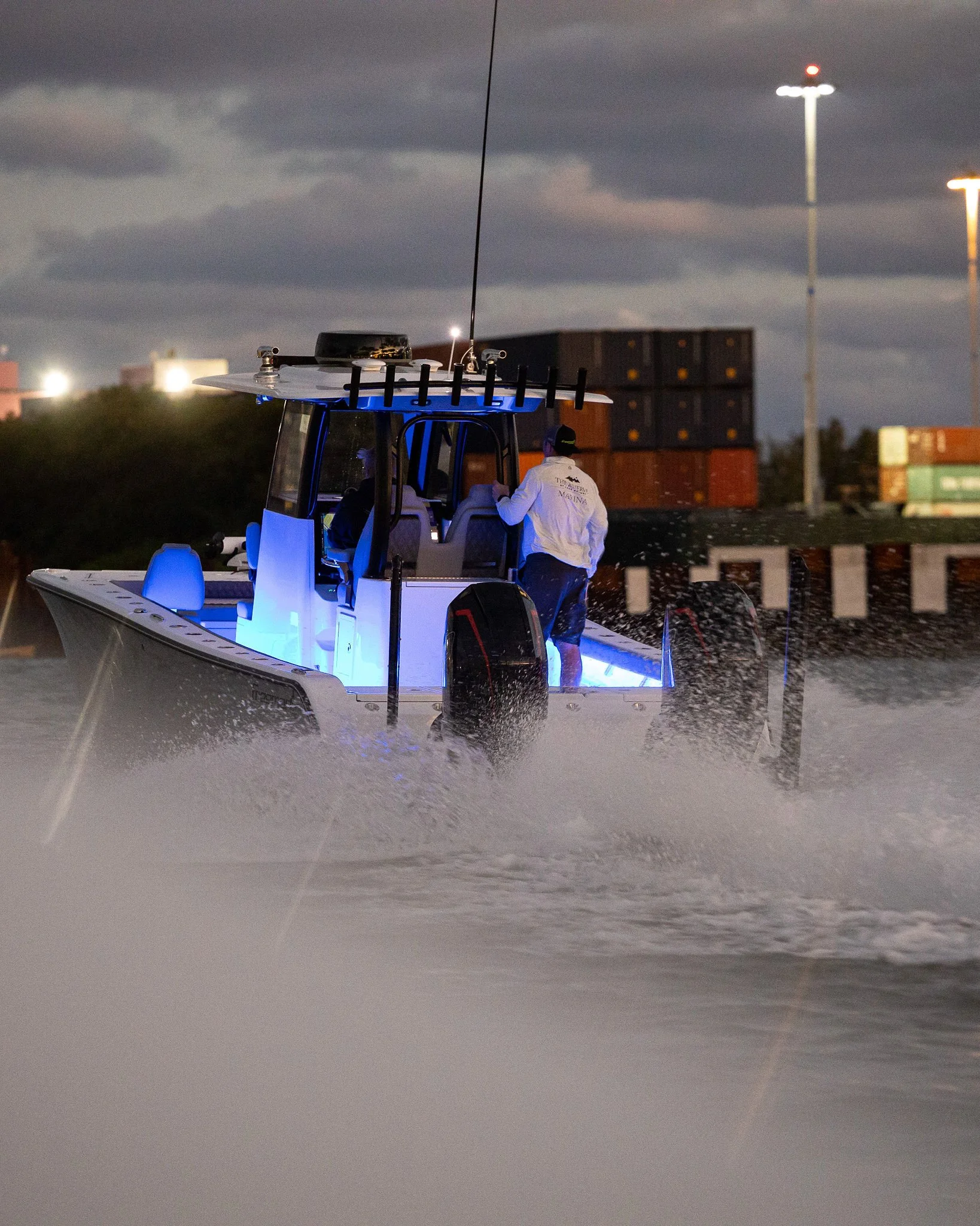 Freeman 28 — Freeman Boatworks