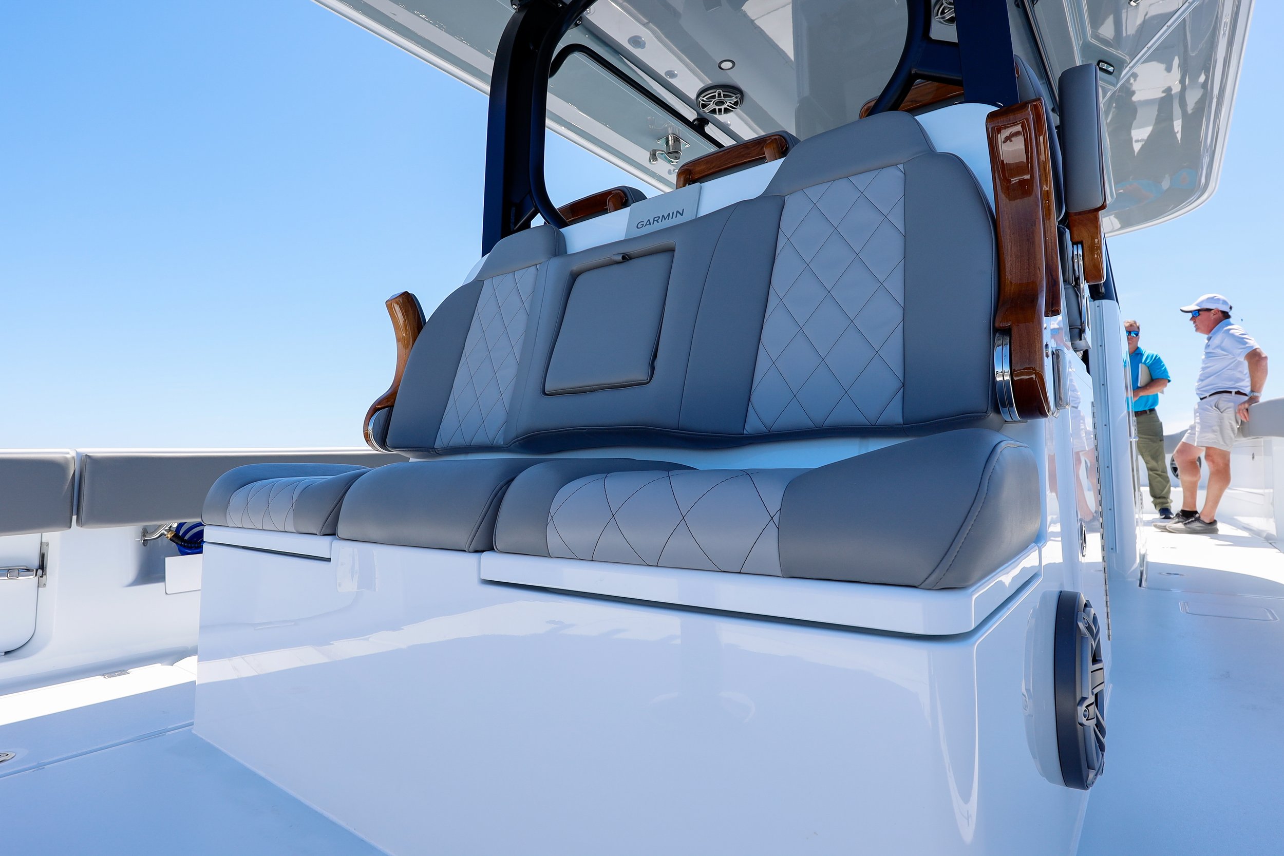 REAR FACING SEATING