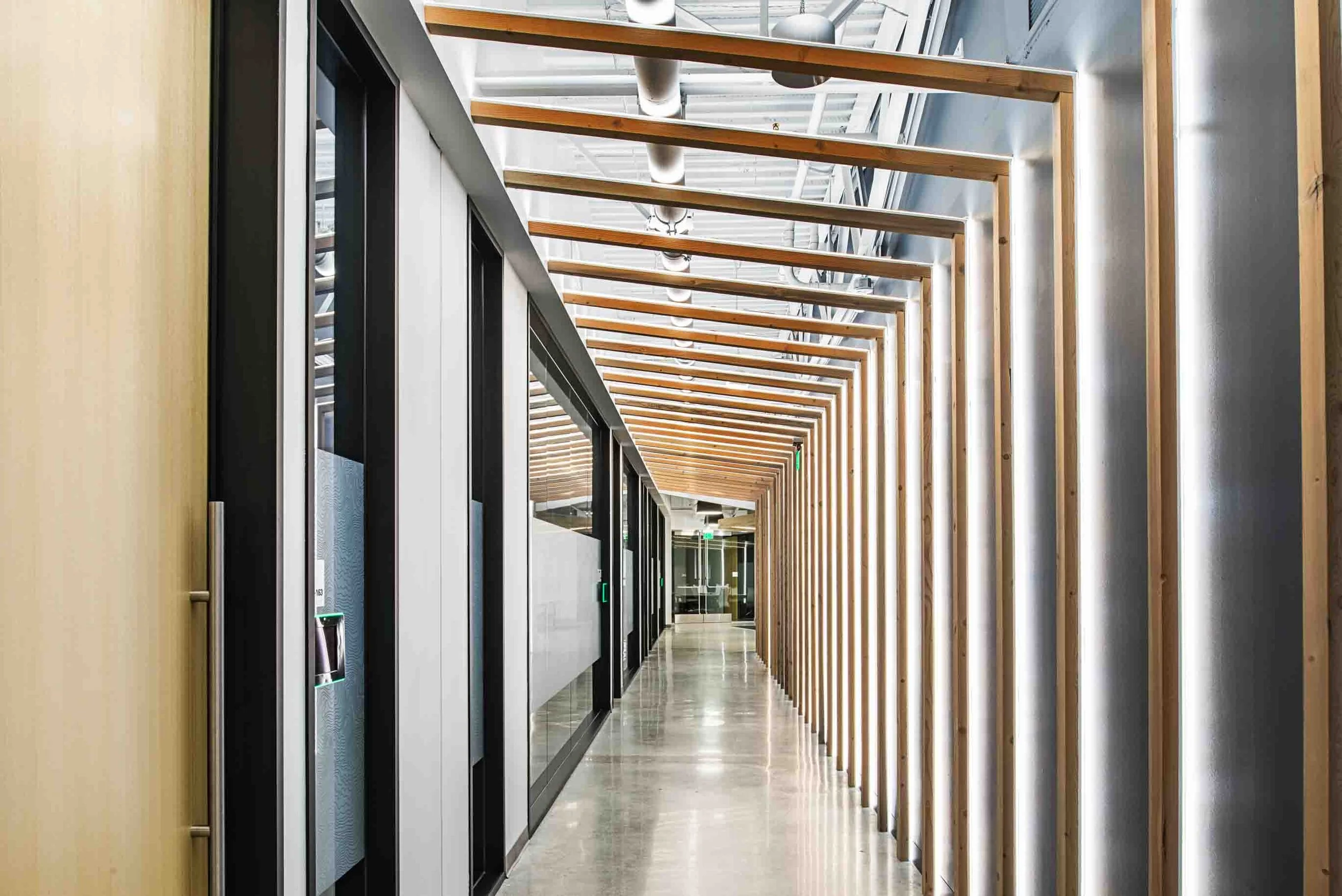 Hallway_V5.jpg