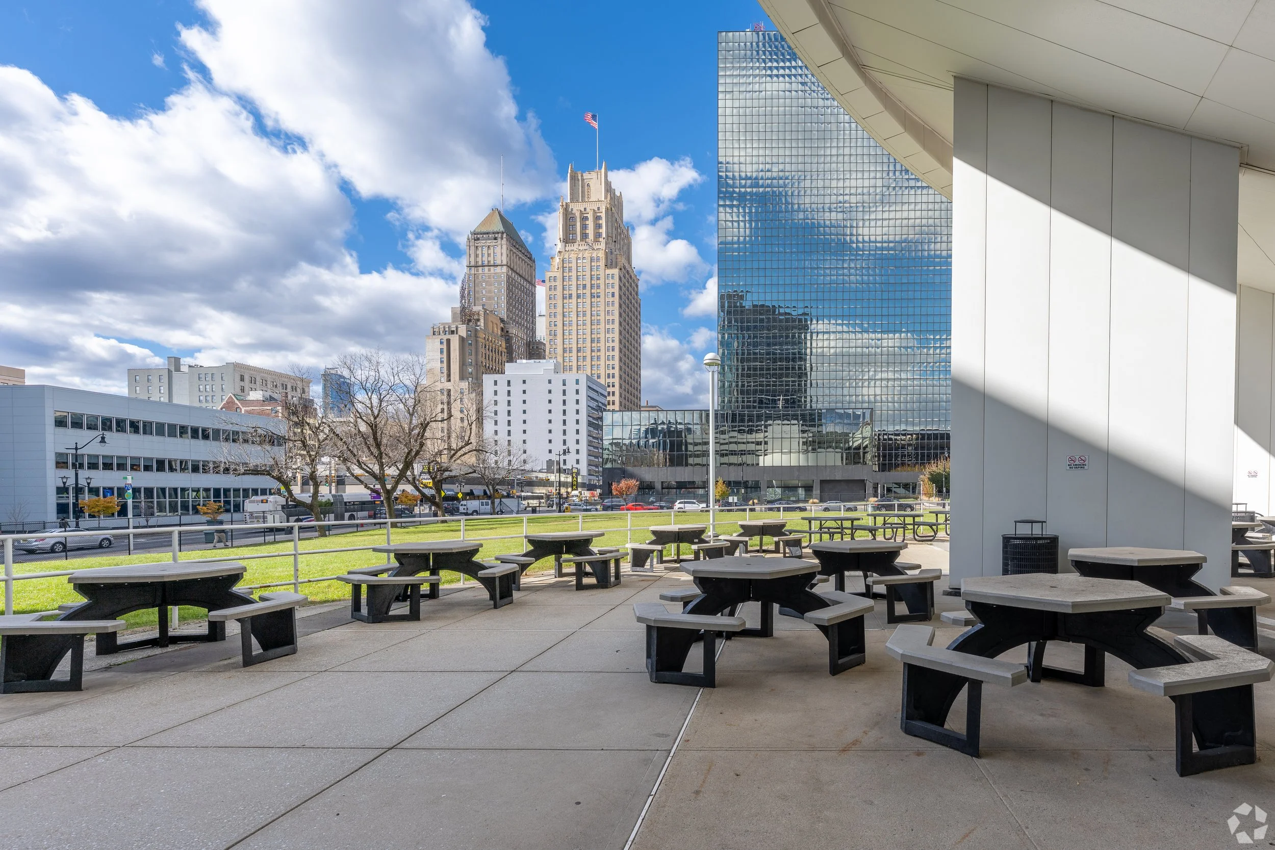 164525_One Newark Center_635372991.jpg