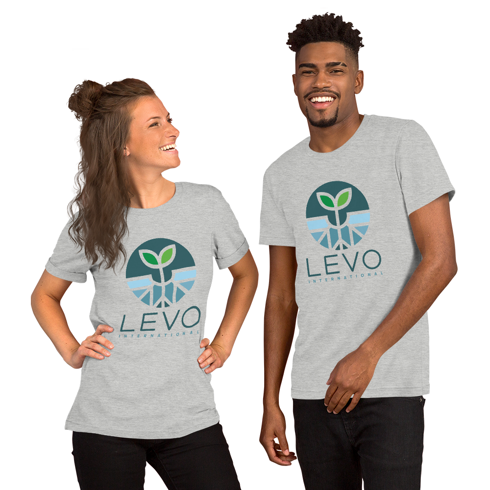Levo-logo-2019-stacked_mockup_Front_Couples_Athletic-Heather.png