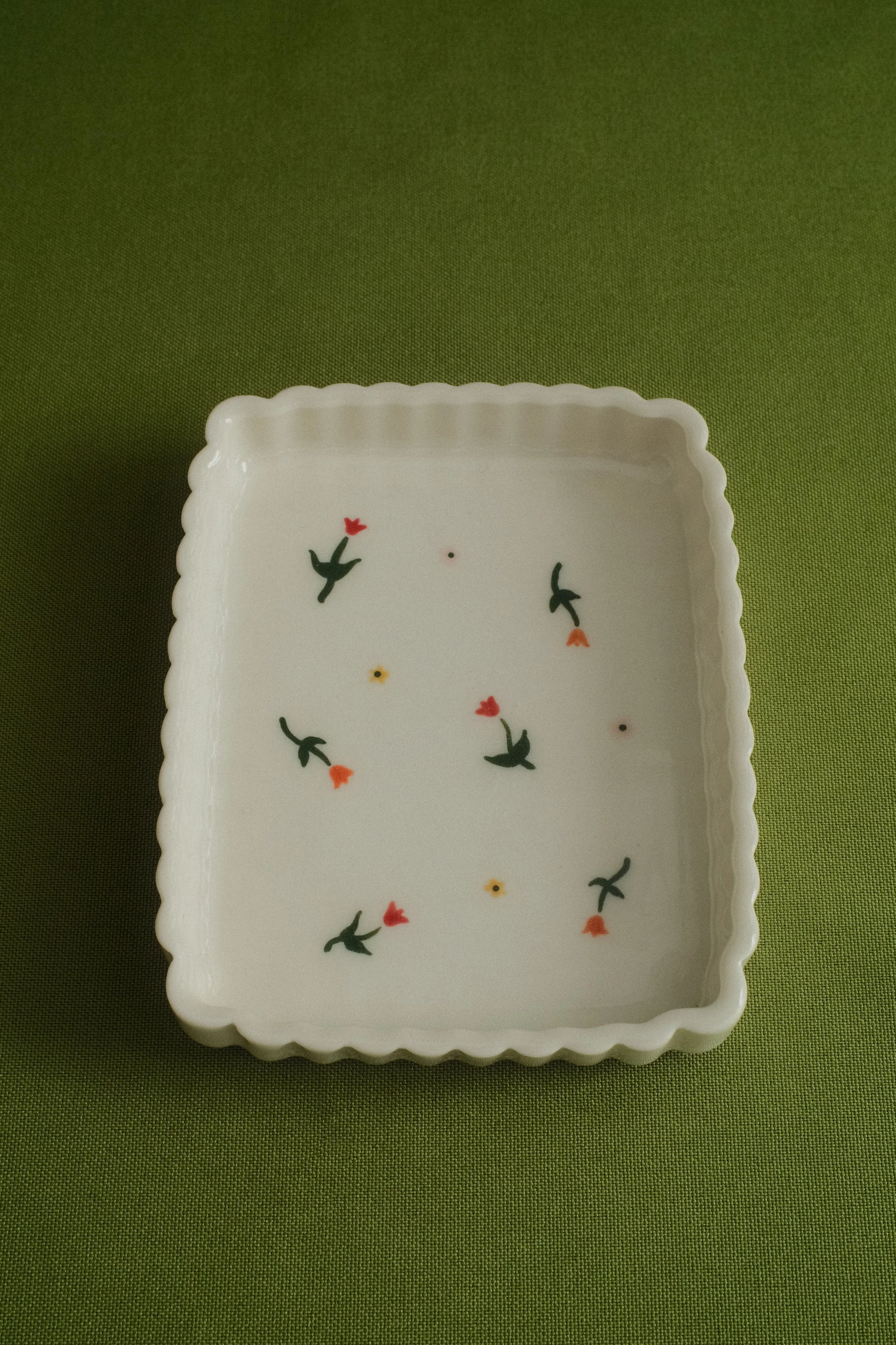 Field of Flowers Scalloped Ceramic Dish/Ashtray