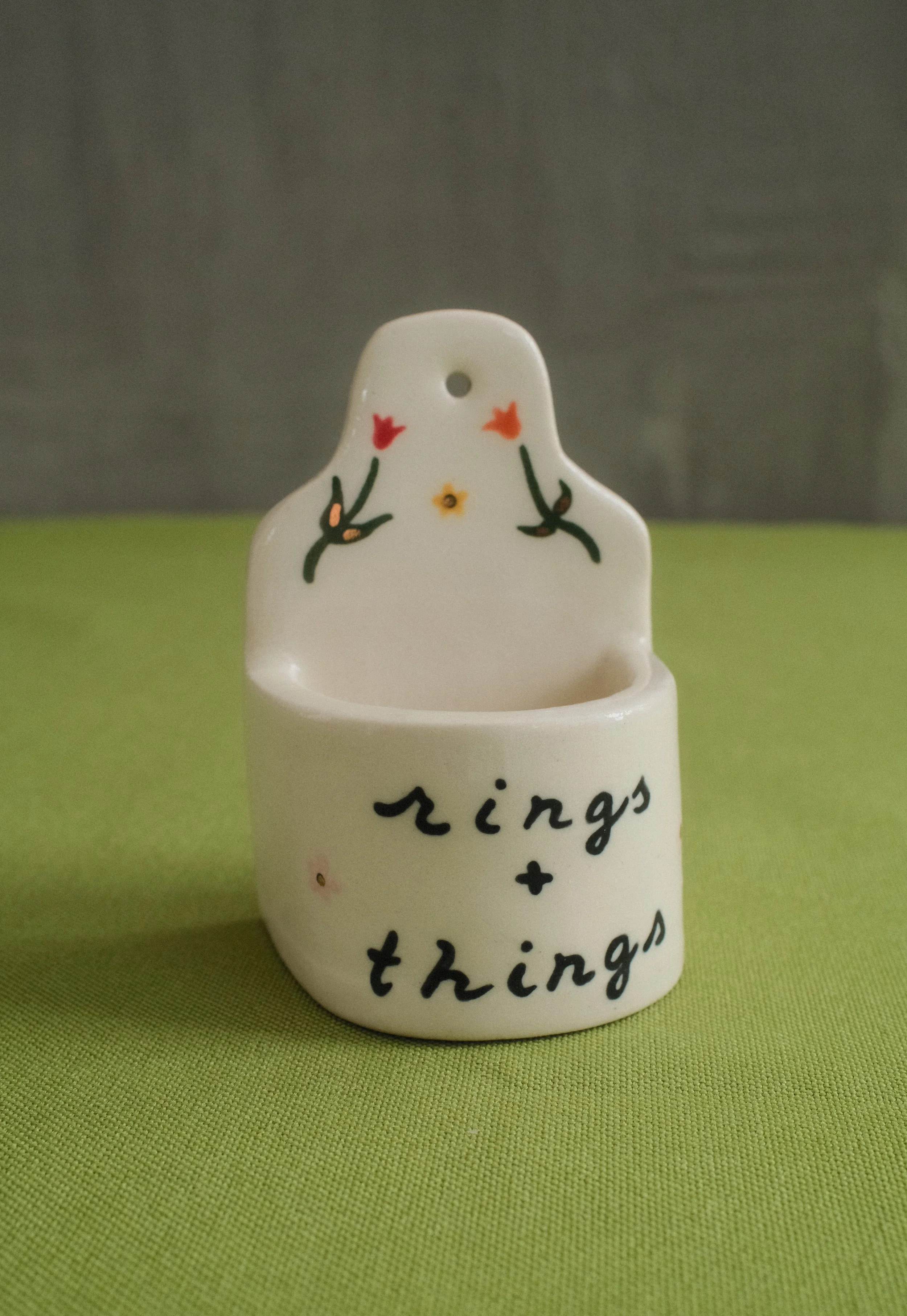 Field of Flowers Ruffled Ceramic Rings + Things Holder
