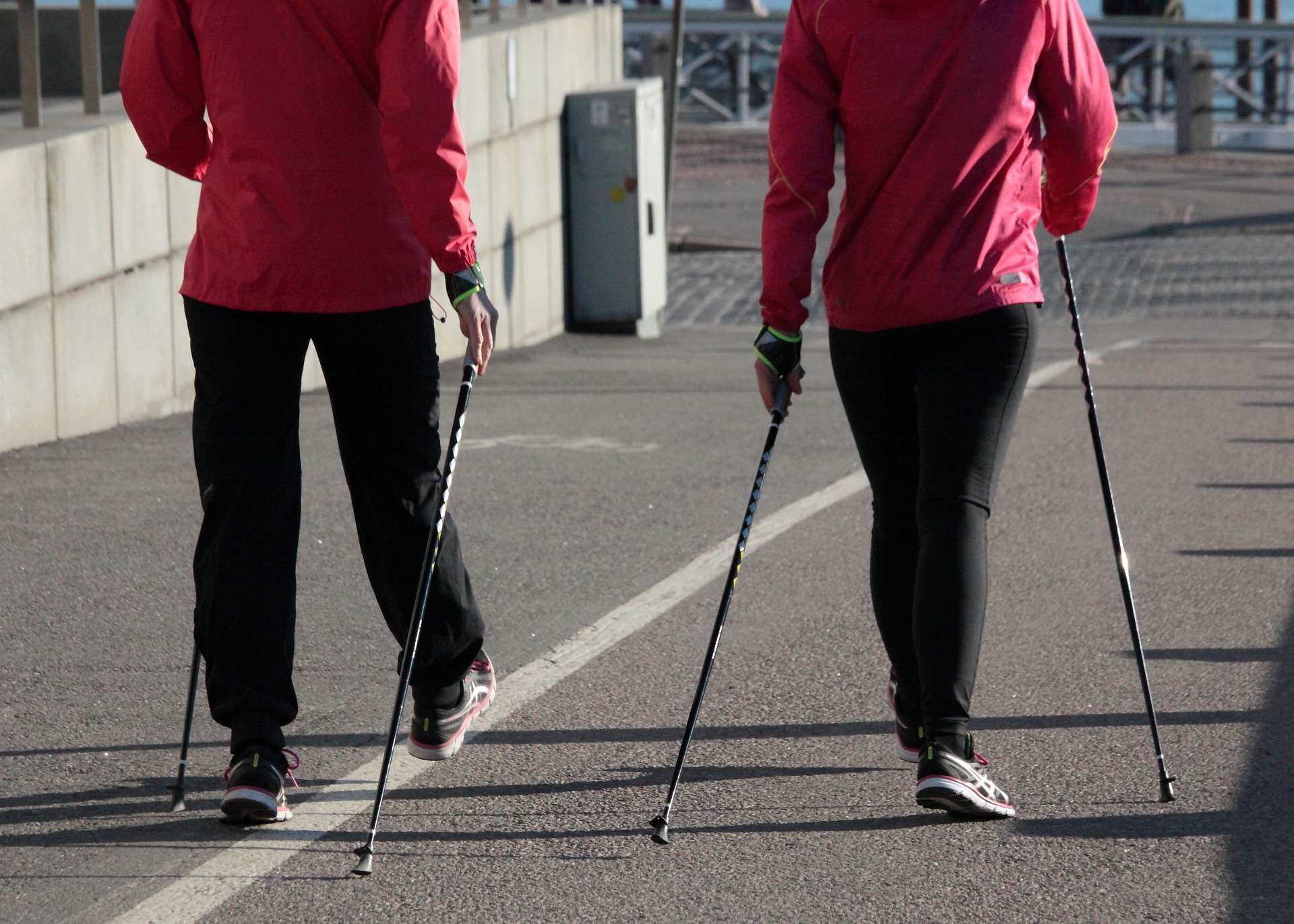 increase-your-average-walking-speed-nordic-walking.jpg