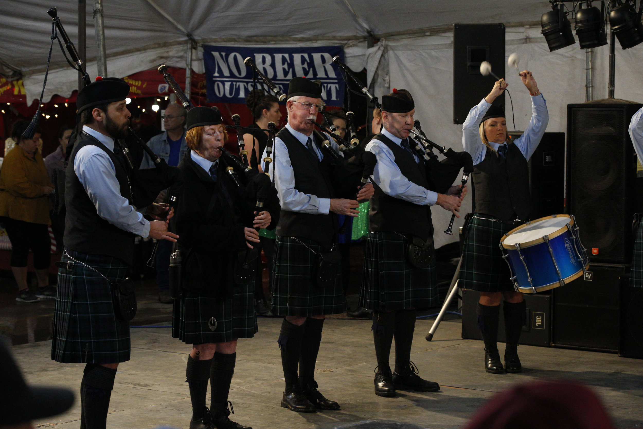 CCT_TentBagpipes_1073_LF.JPG