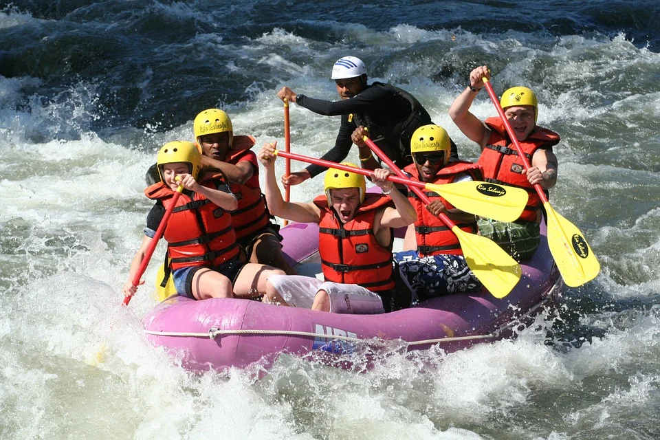 rafting-661716_960_720.jpg