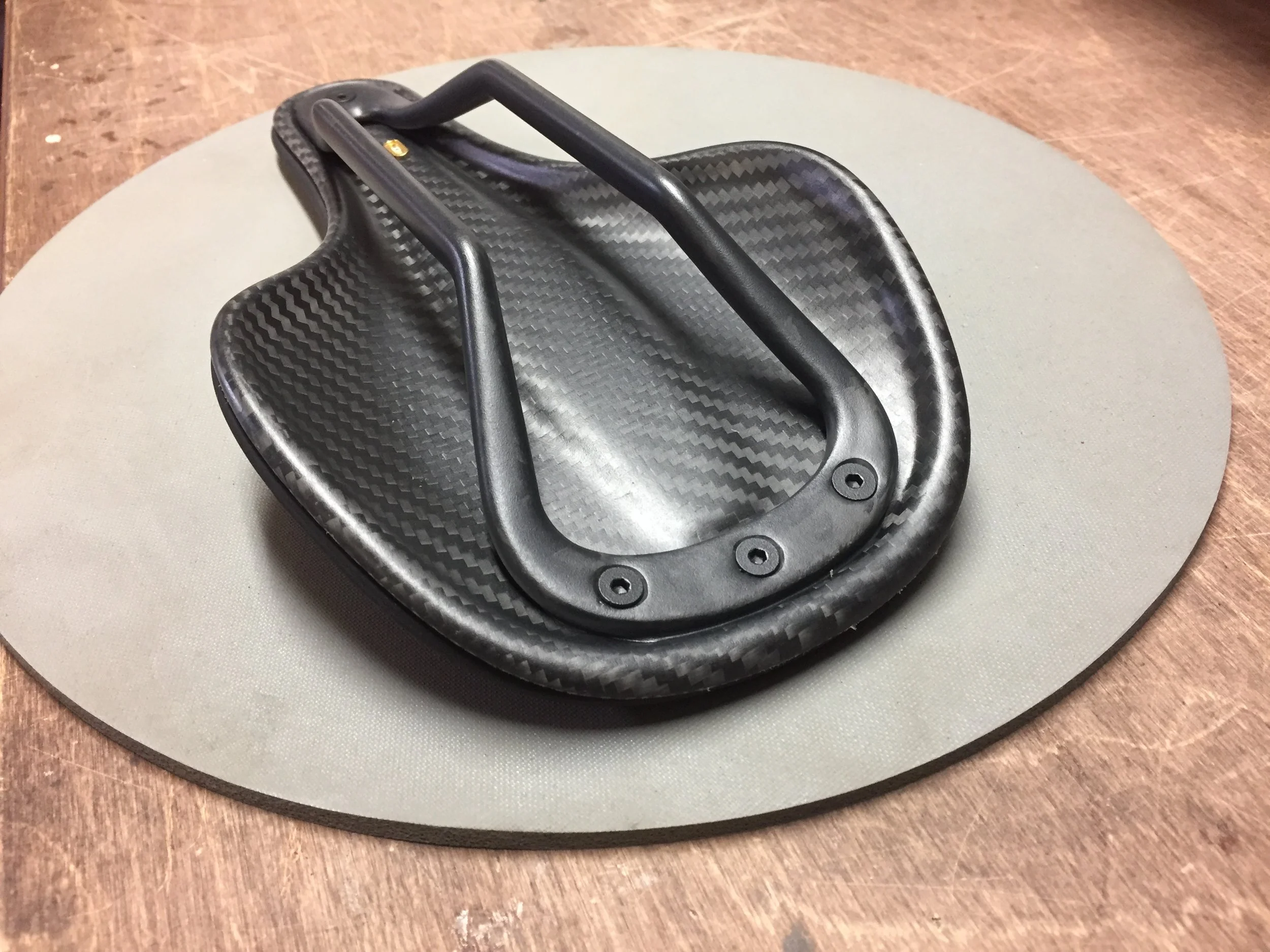 Completedcarbon fiber bike saddle