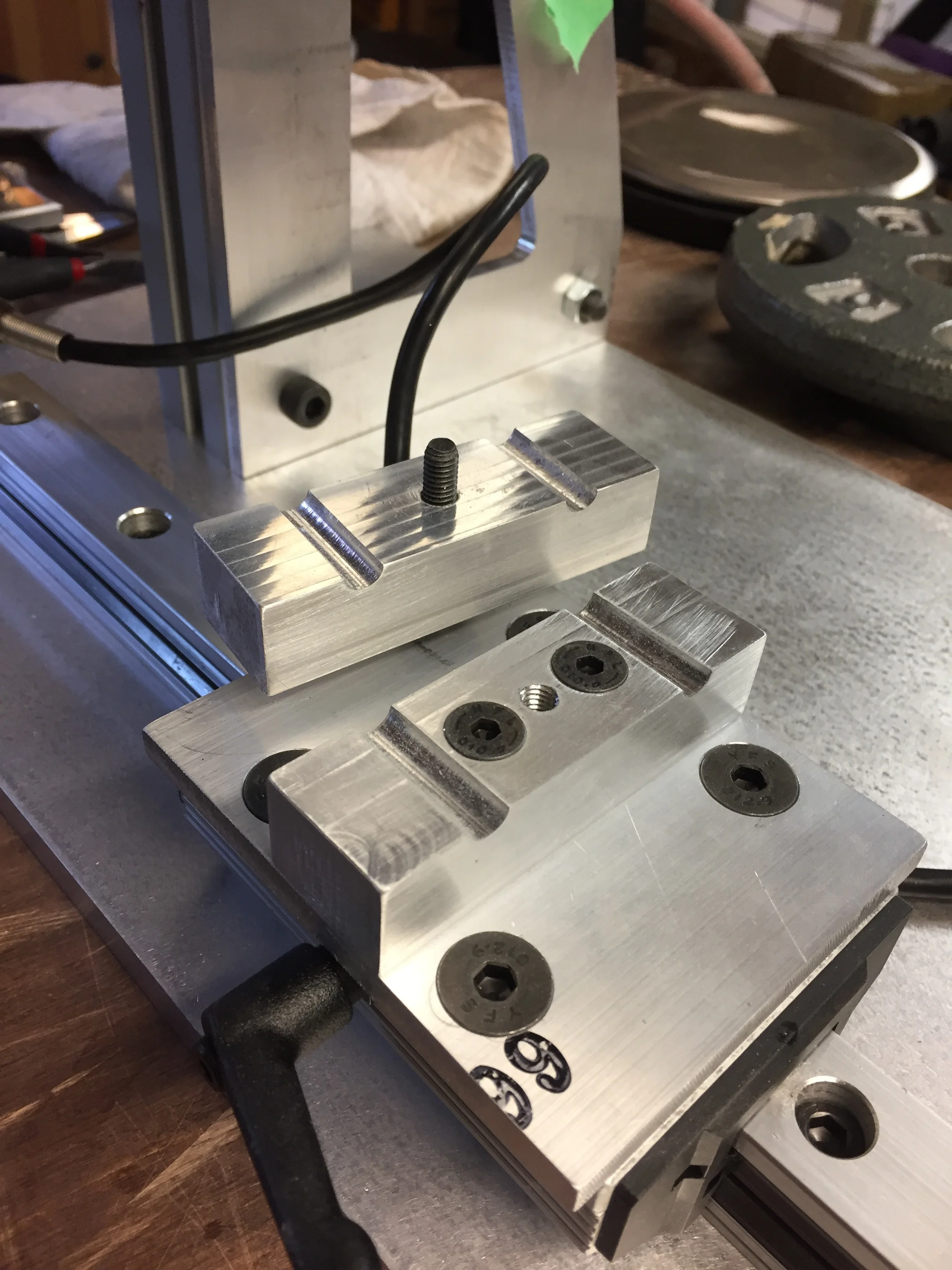 Rail testing jig
